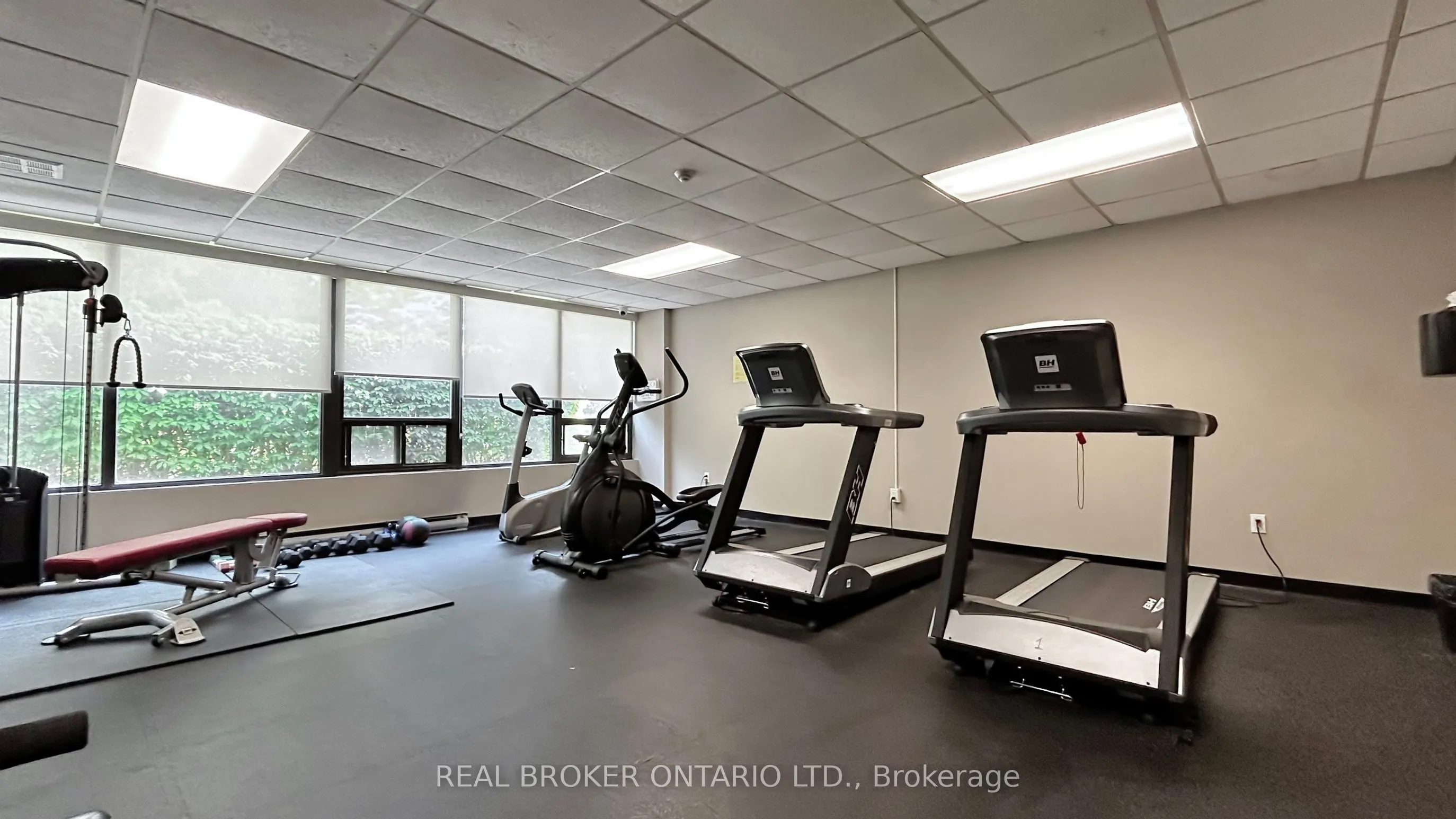 7440 Bathurst Street #1402