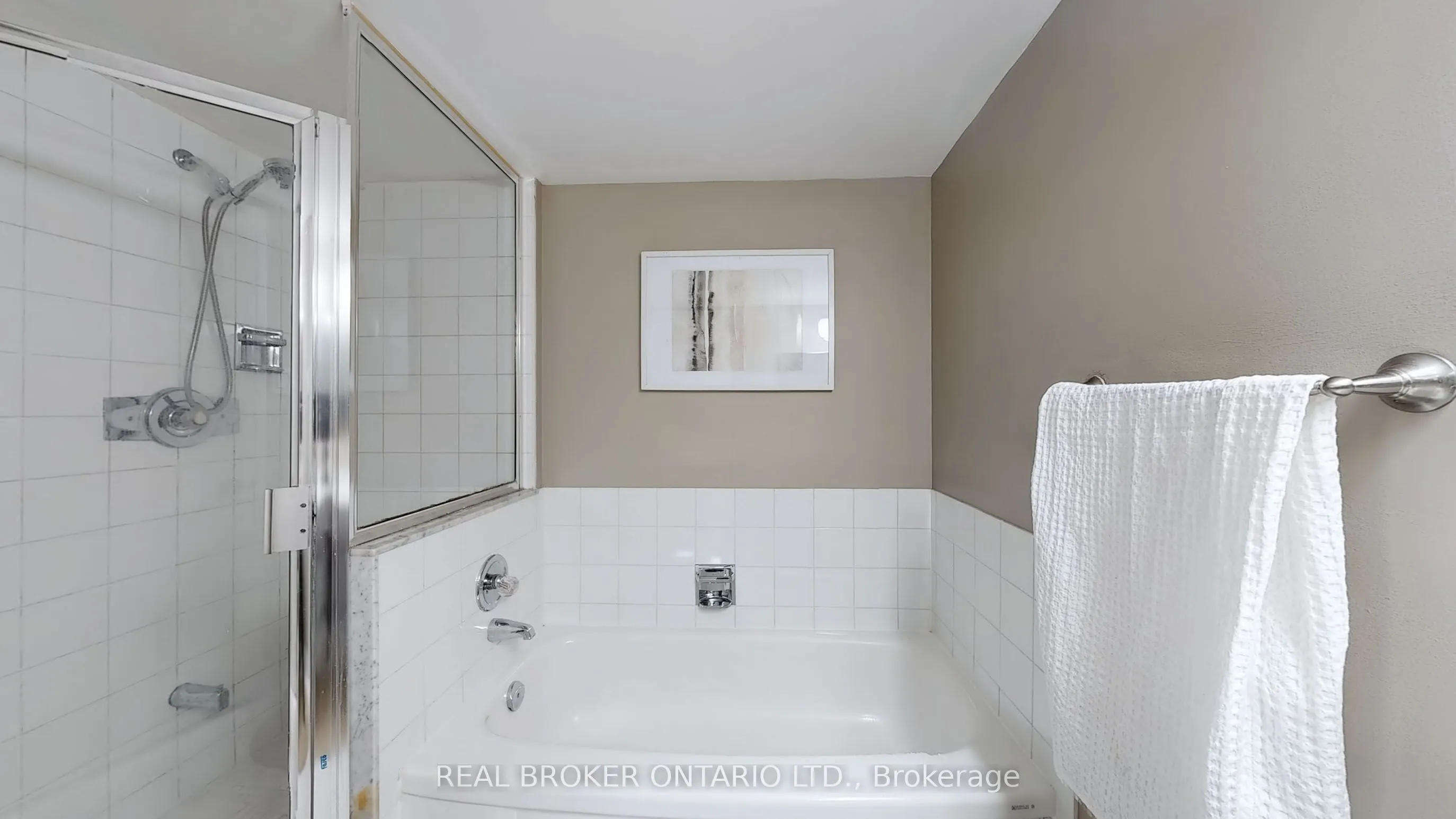 7440 Bathurst Street #1402