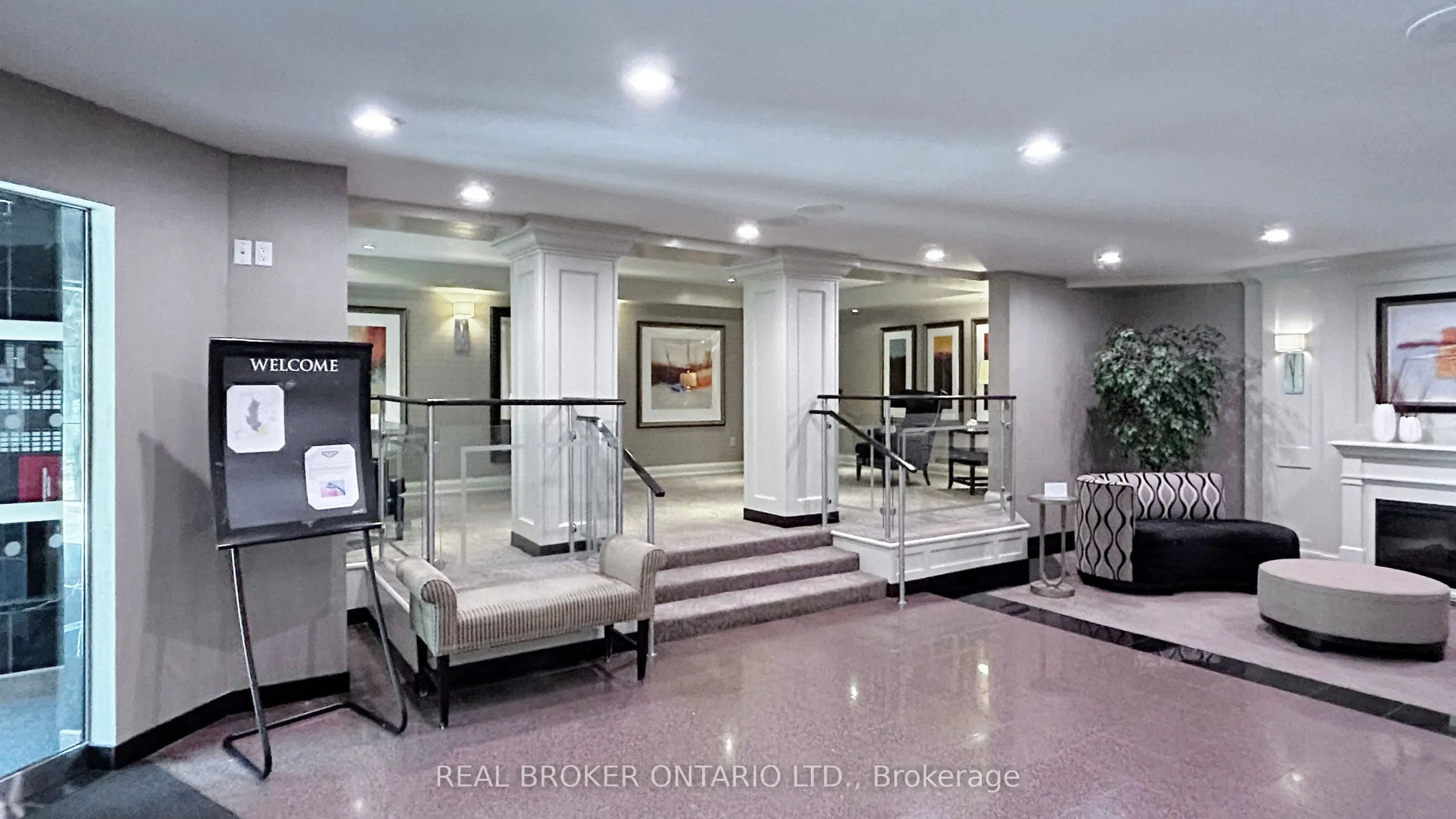 7440 Bathurst Street #1402