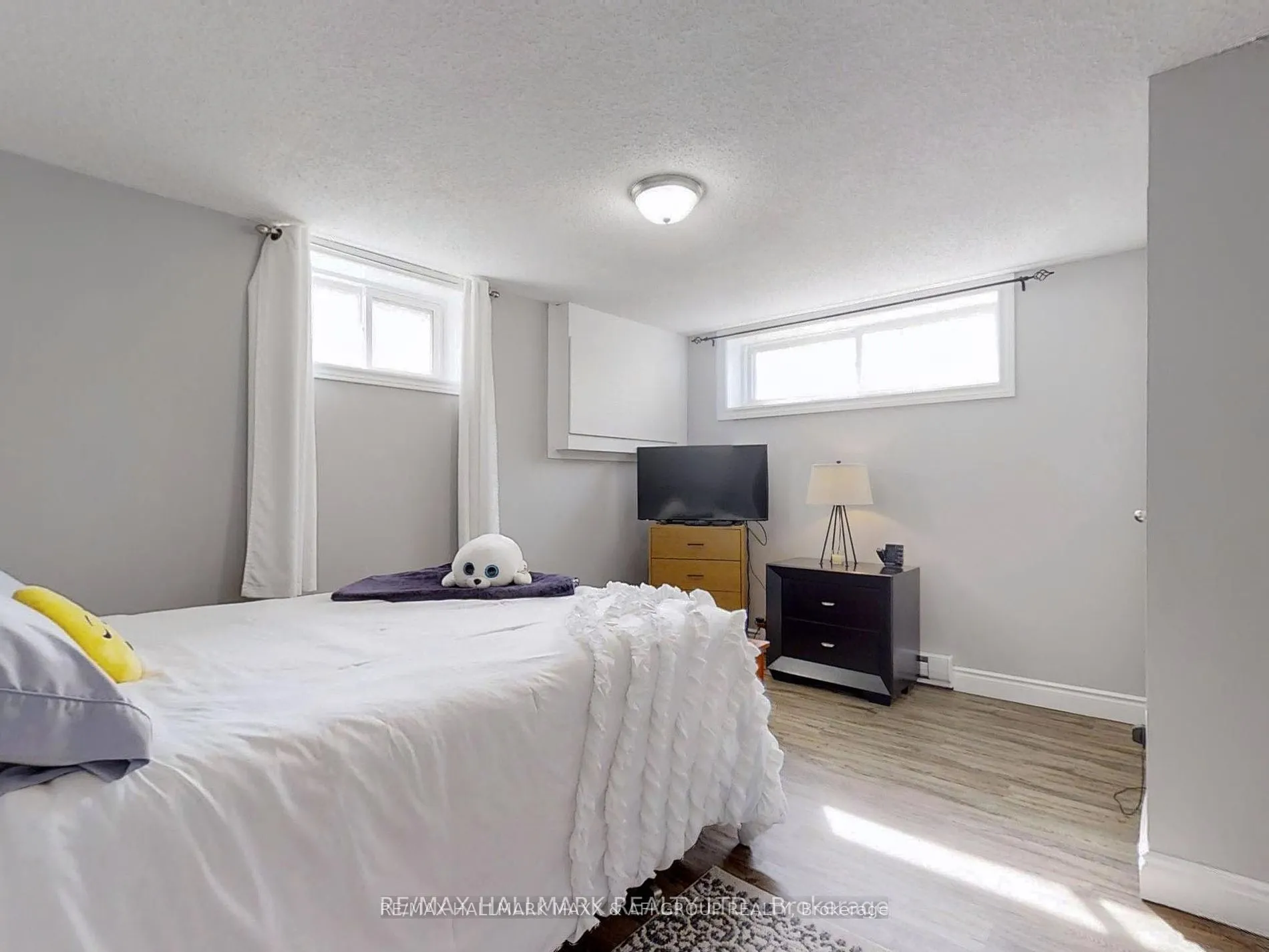 47 Metro Road S, #Lower
