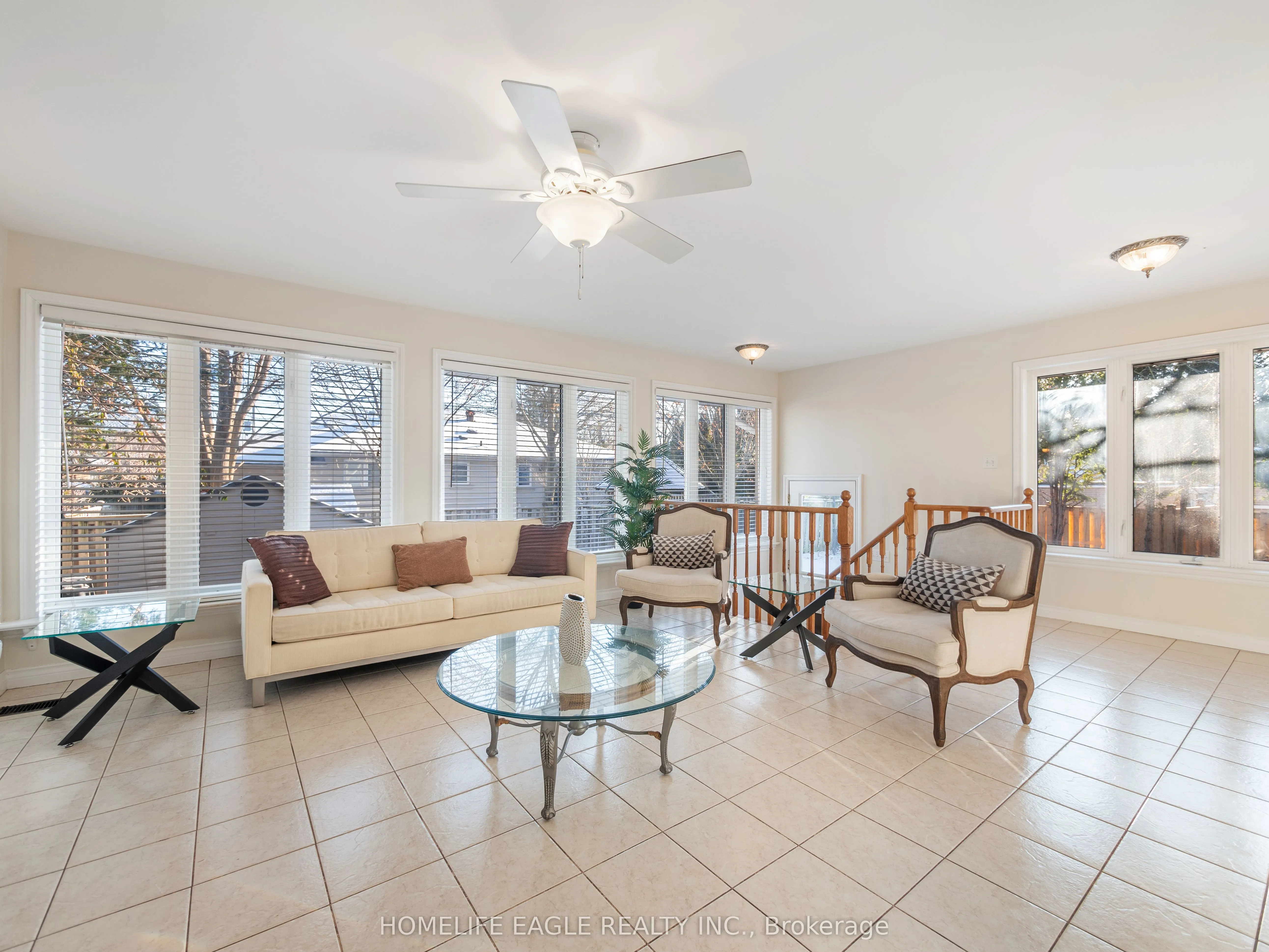 11 Knollside Drive