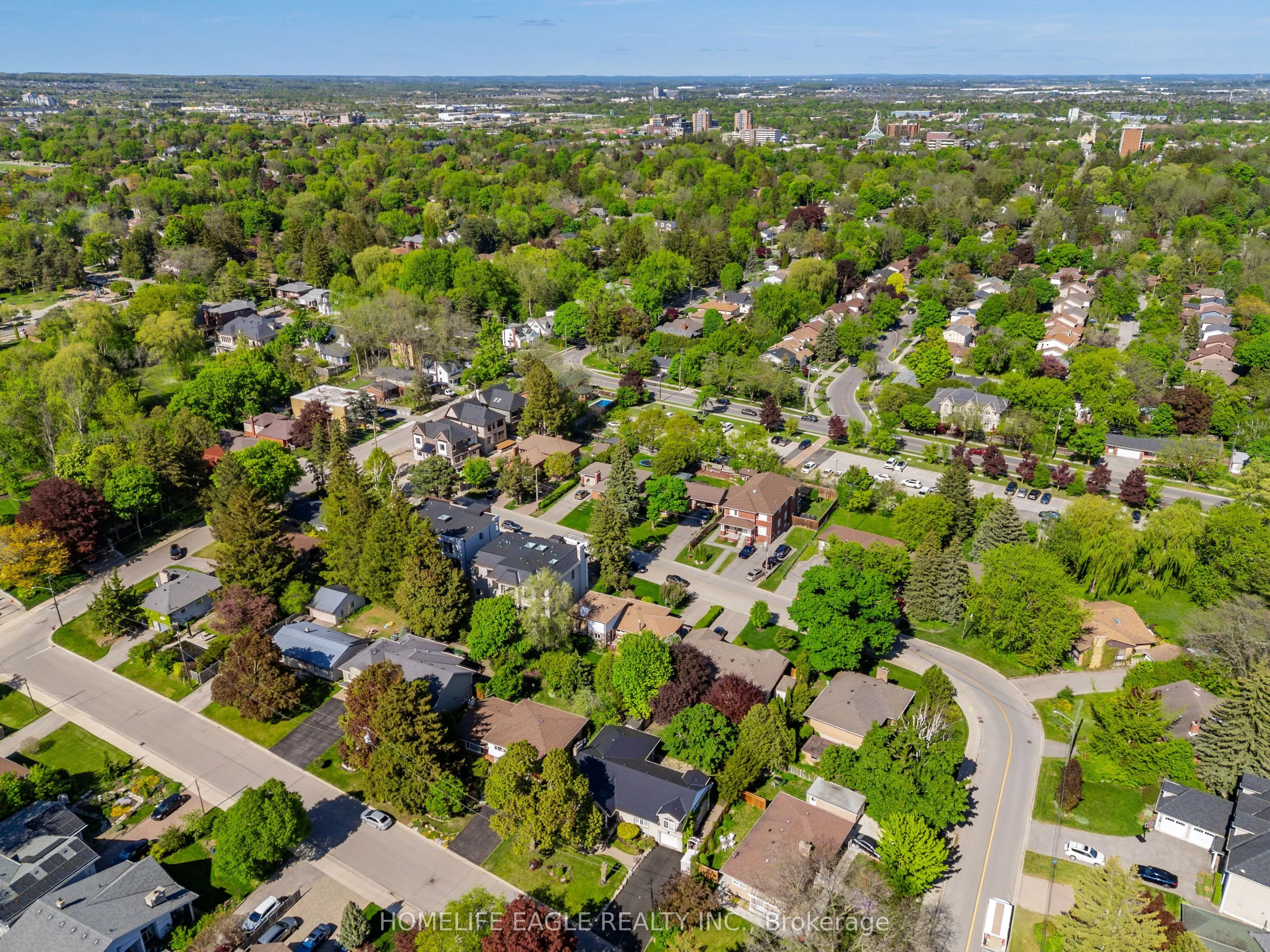 11 Knollside Drive