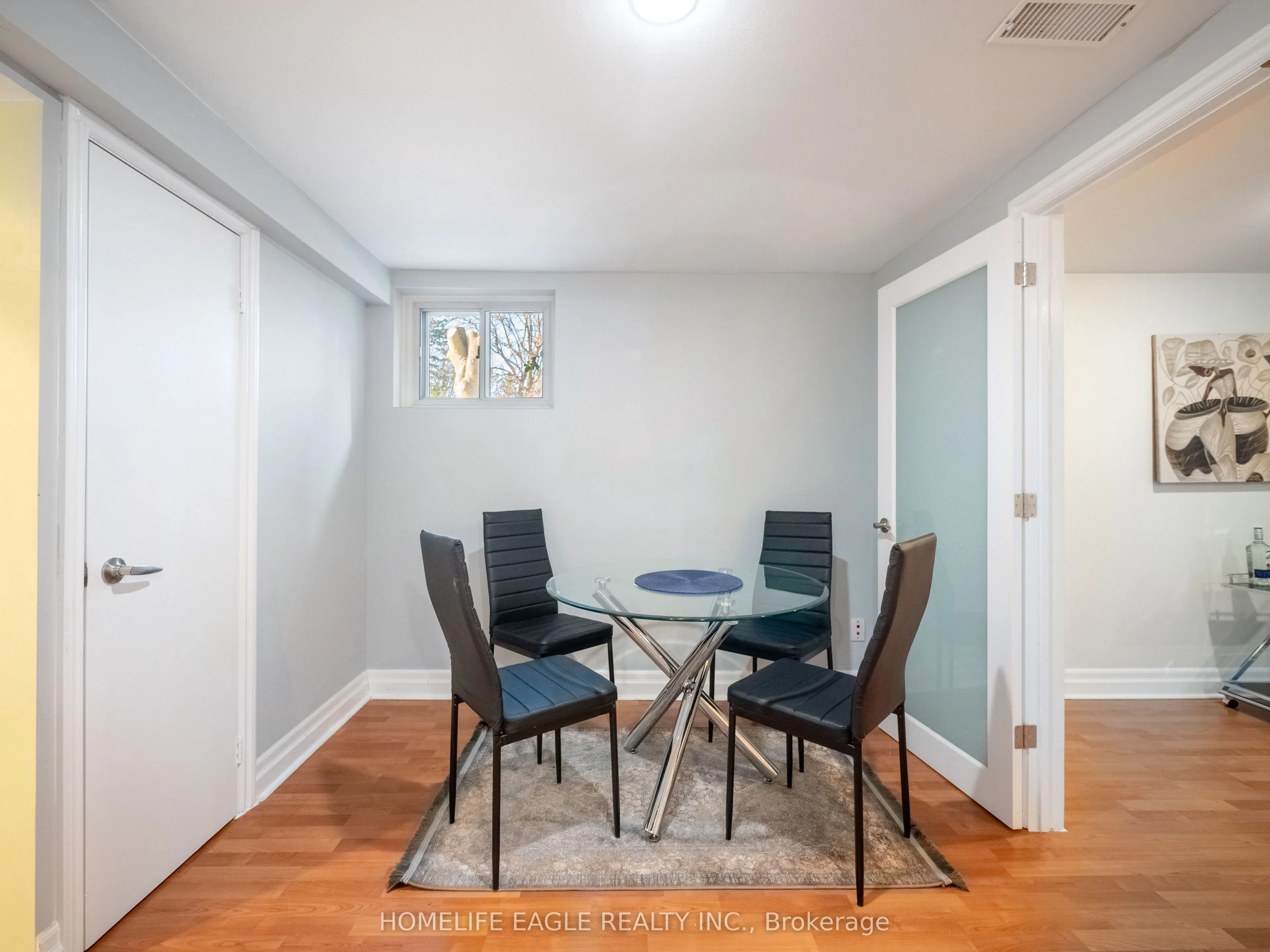 11 Knollside Drive