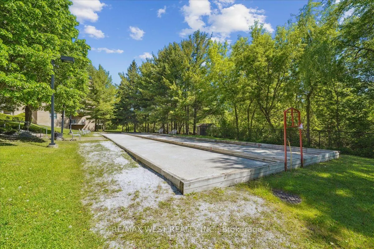 2502 Rutherford Road, #520