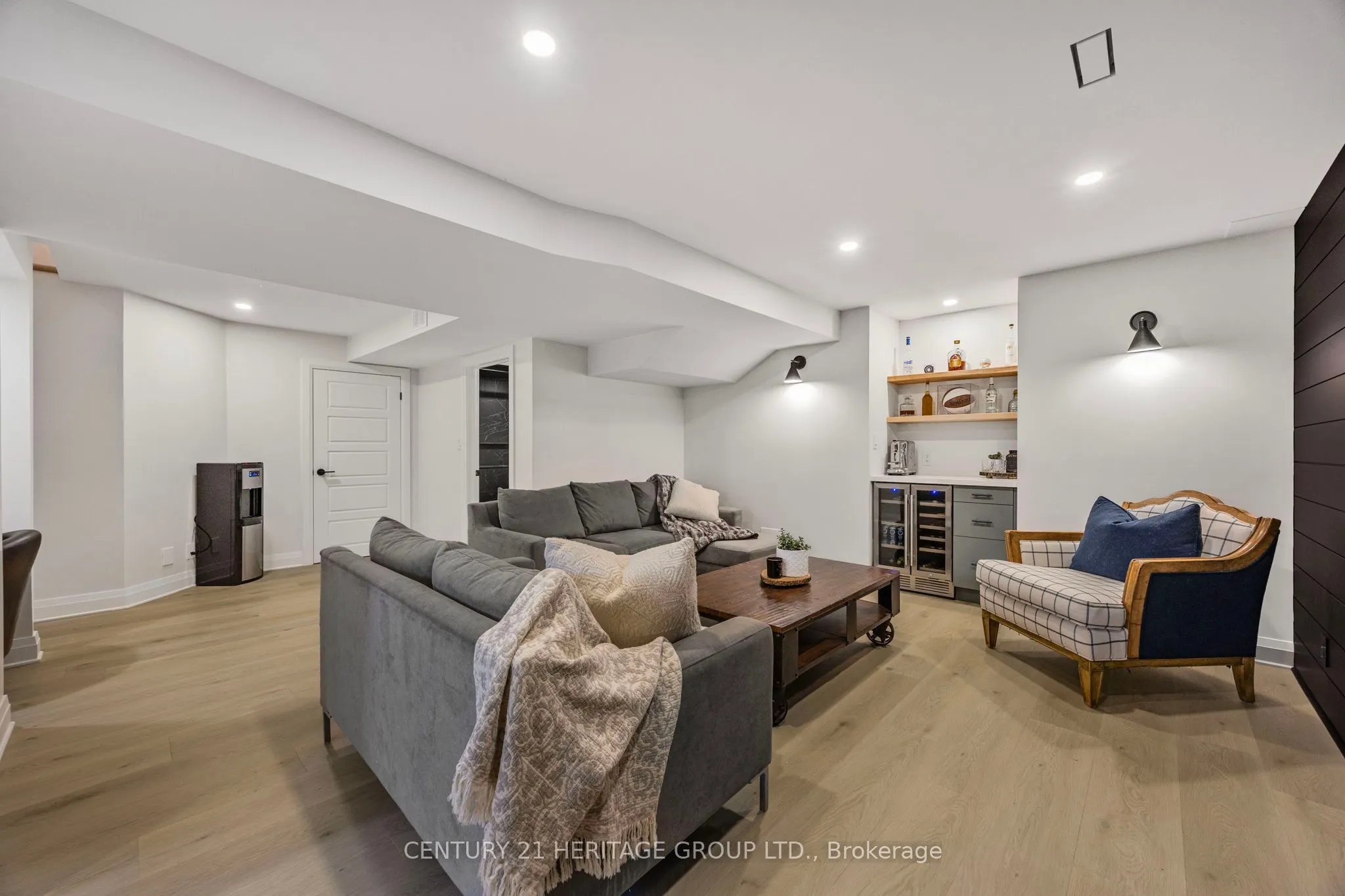56 Gould Crescent