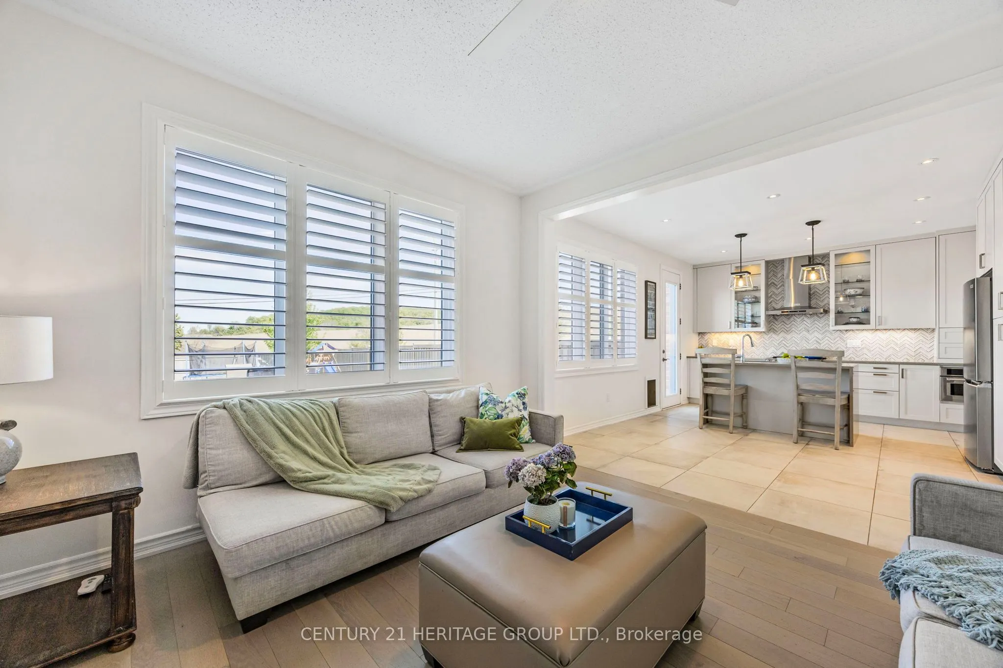 56 Gould Crescent