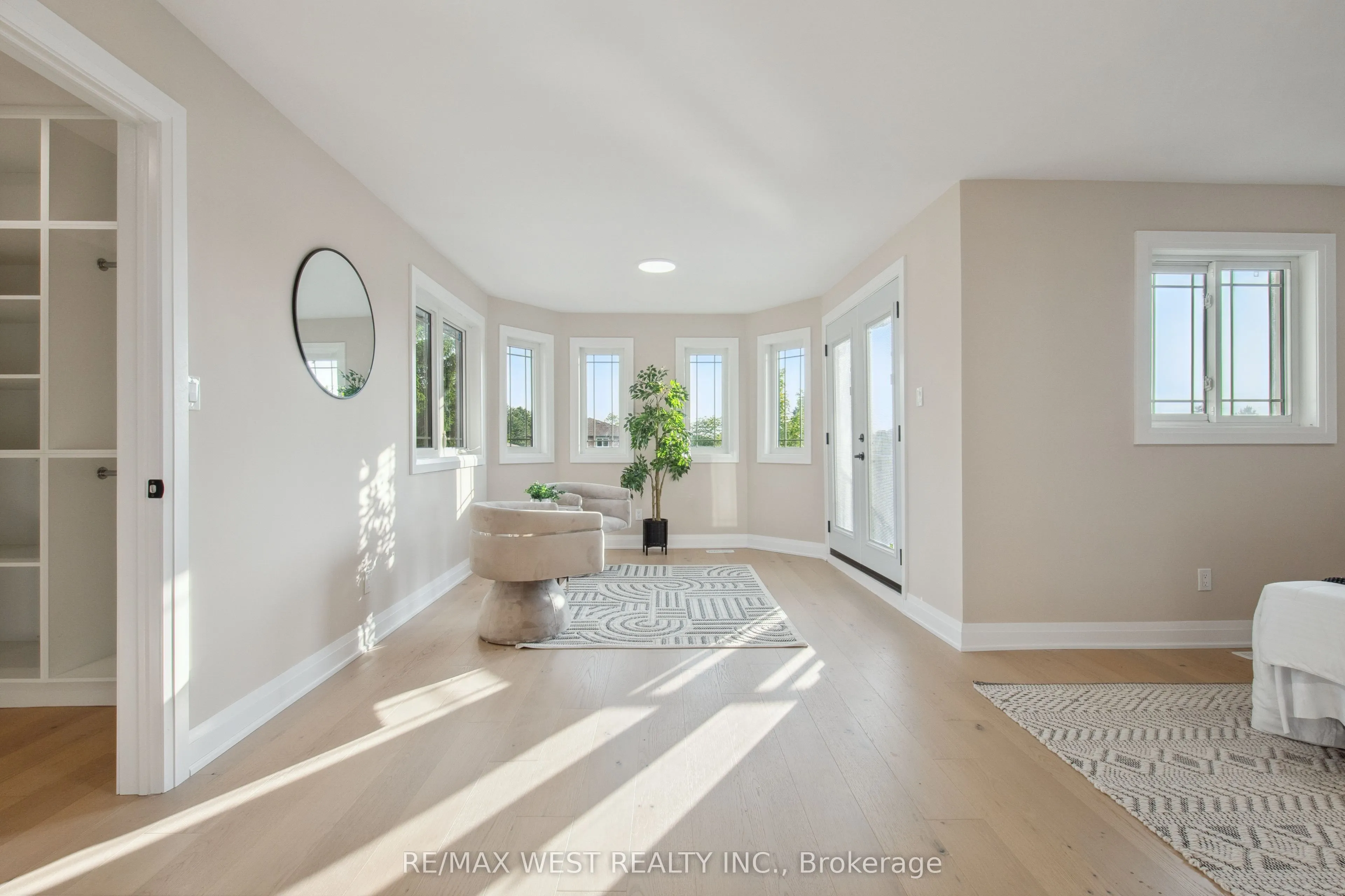 4 Snowcrest Crescent