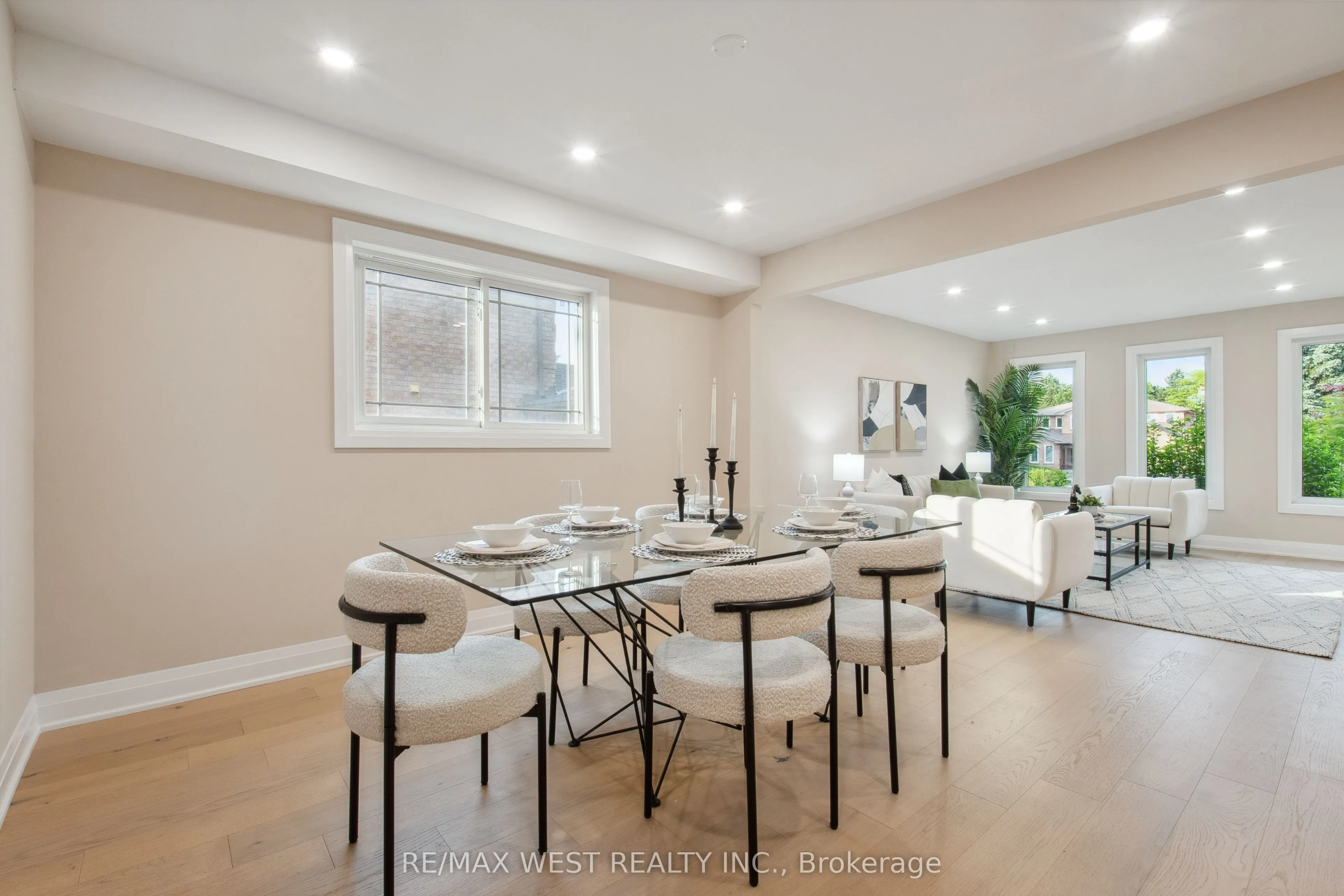 4 Snowcrest Crescent