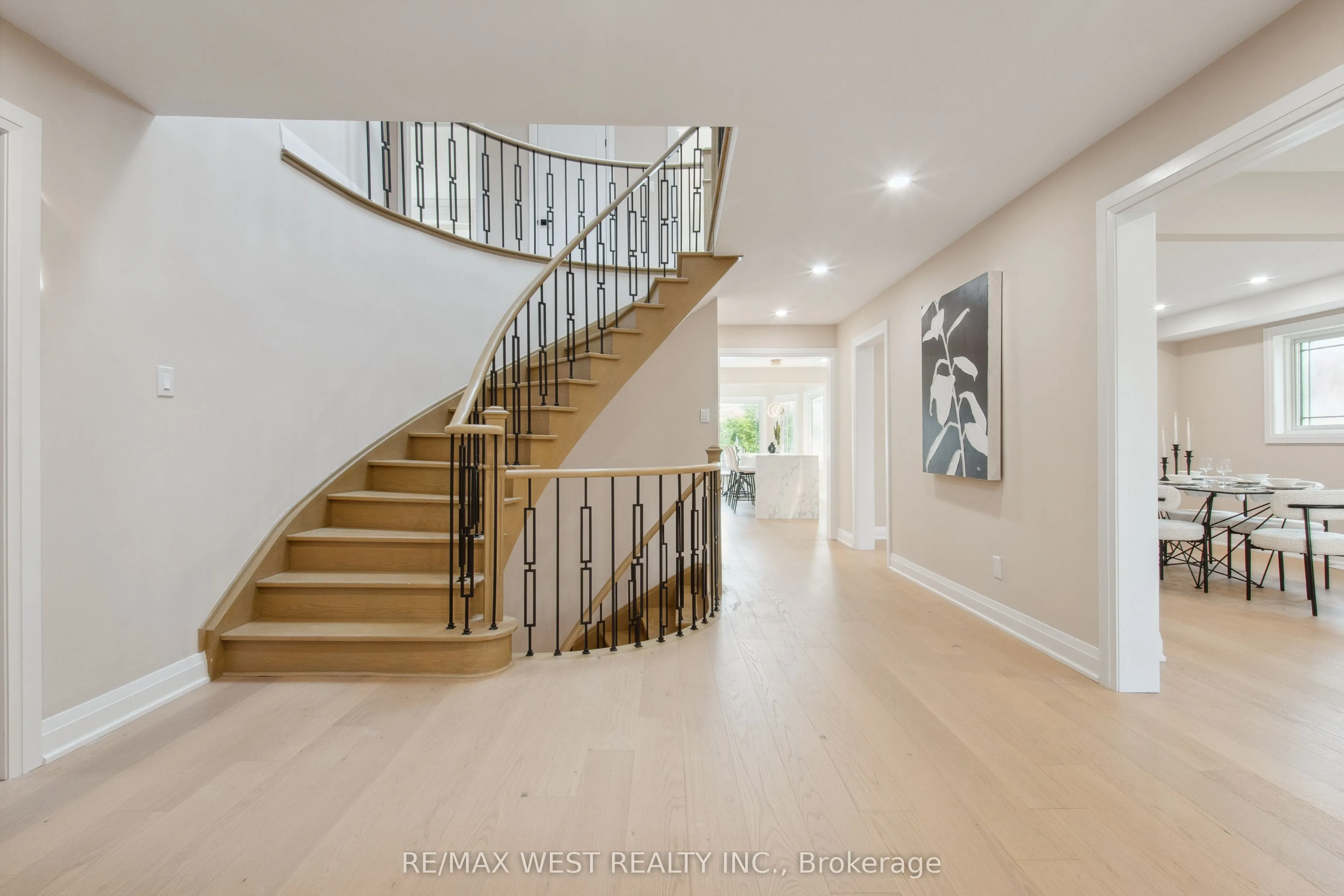4 Snowcrest Crescent
