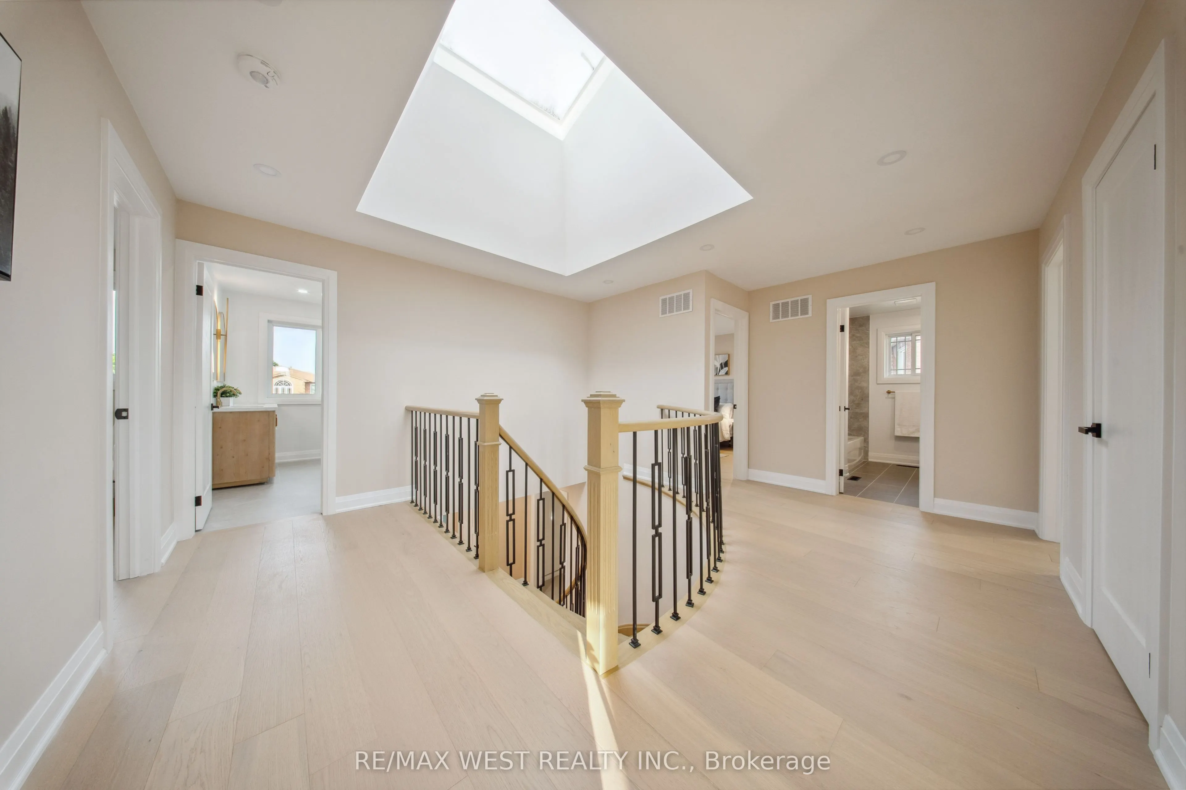 4 Snowcrest Crescent