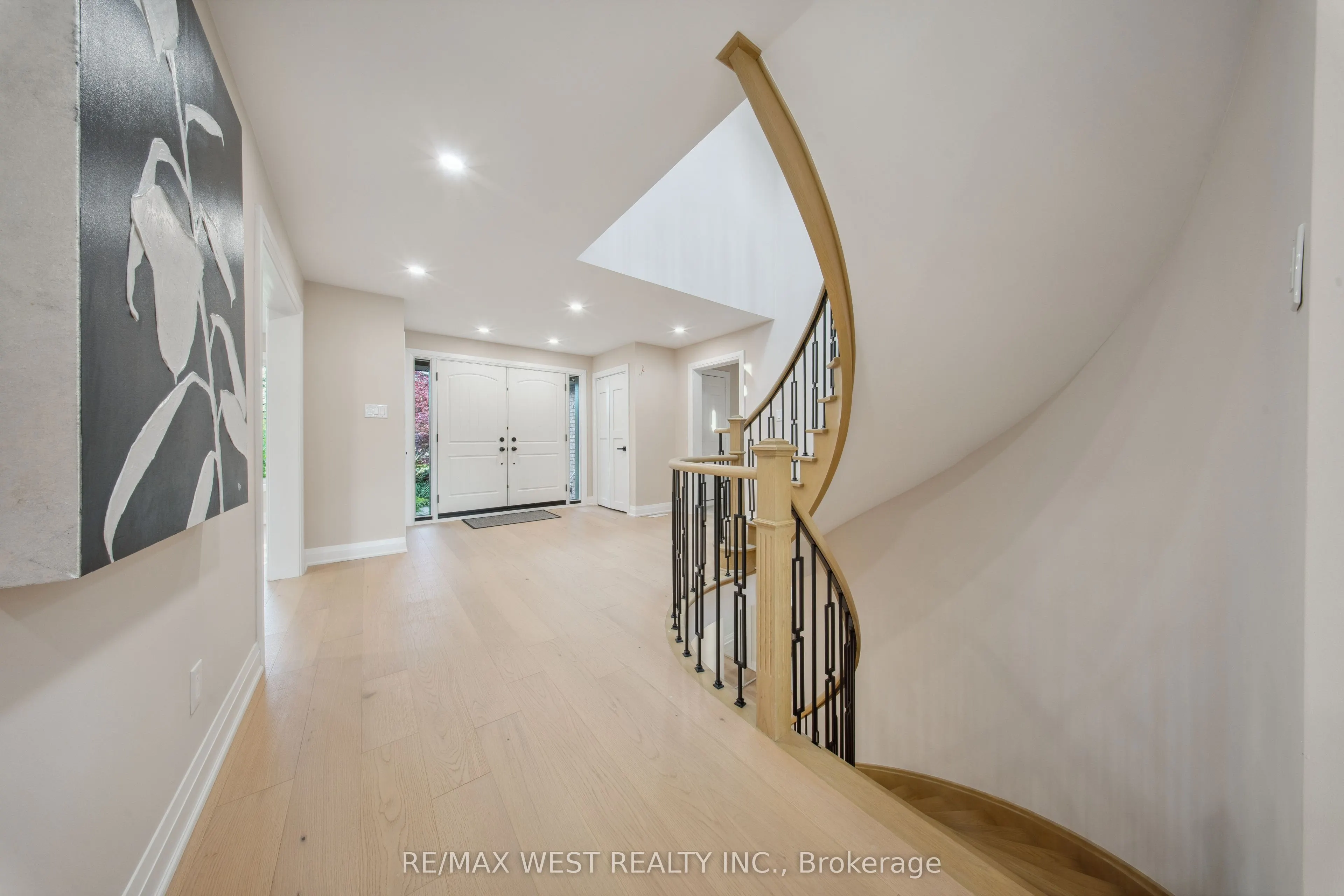 4 Snowcrest Crescent