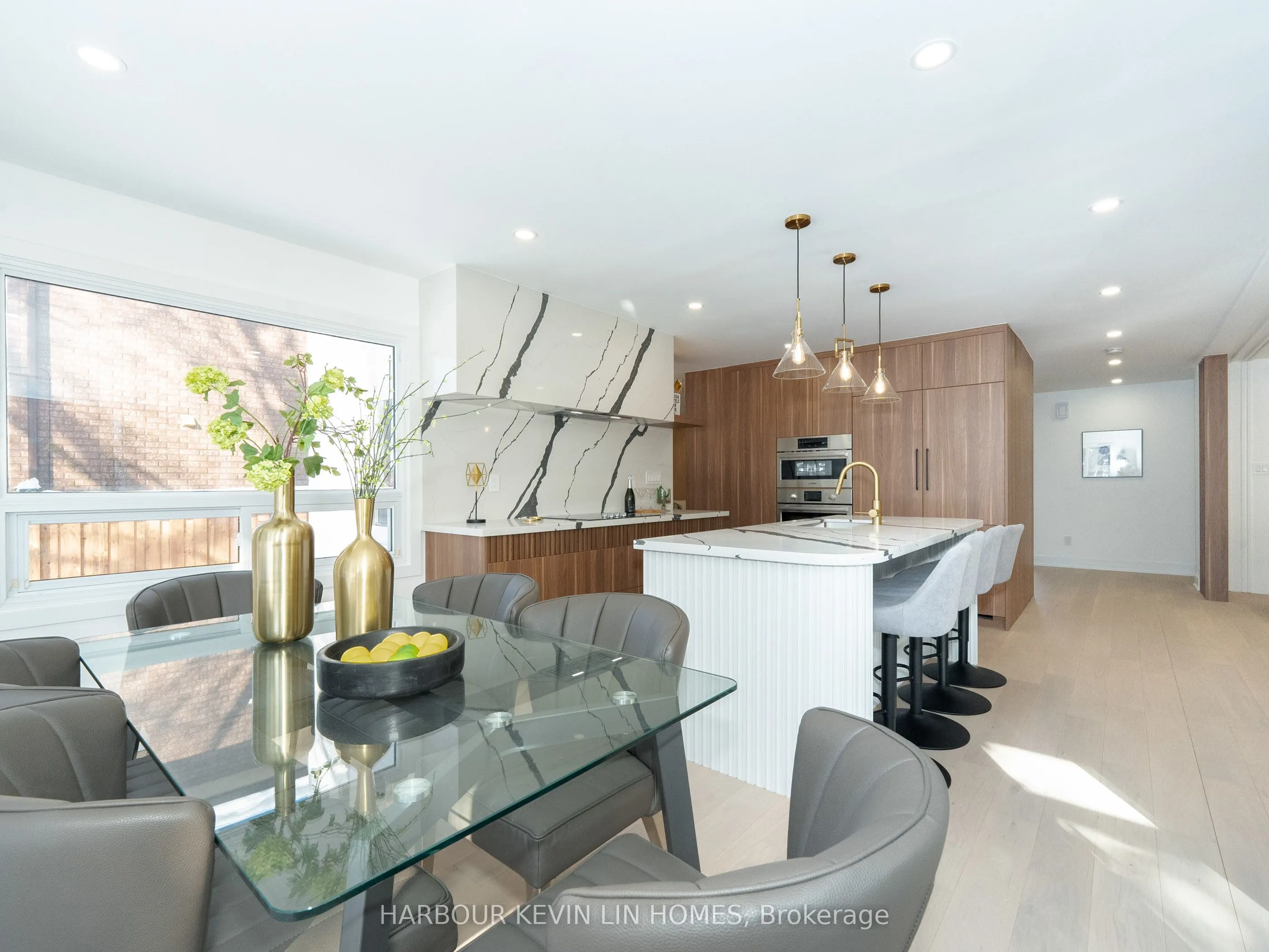 617 Chancellor Drive
