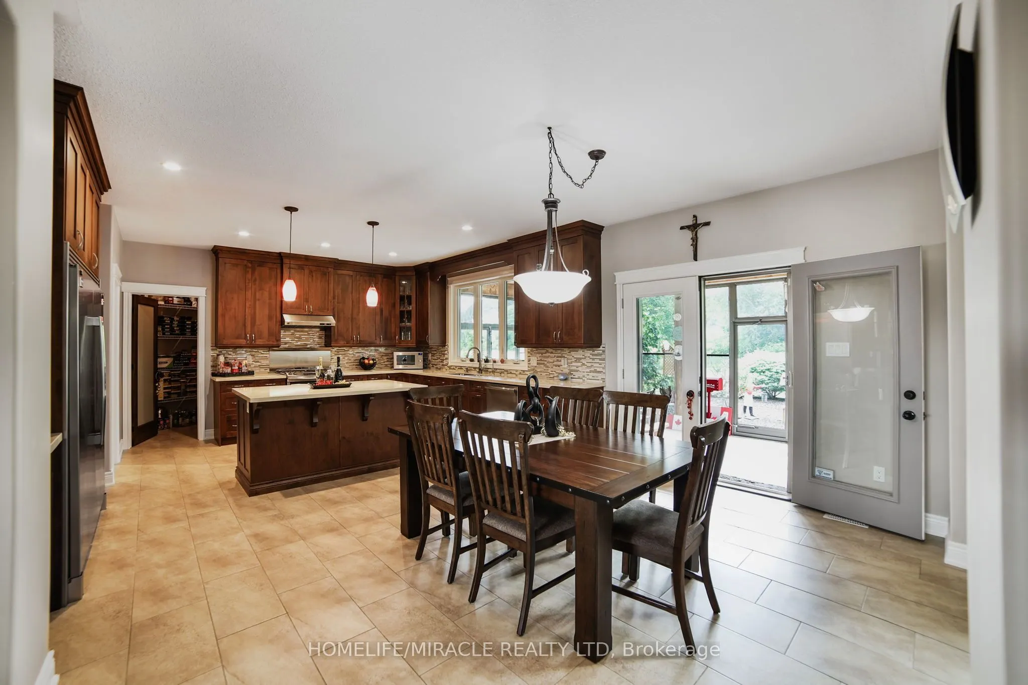 5399 Concession Rd 6