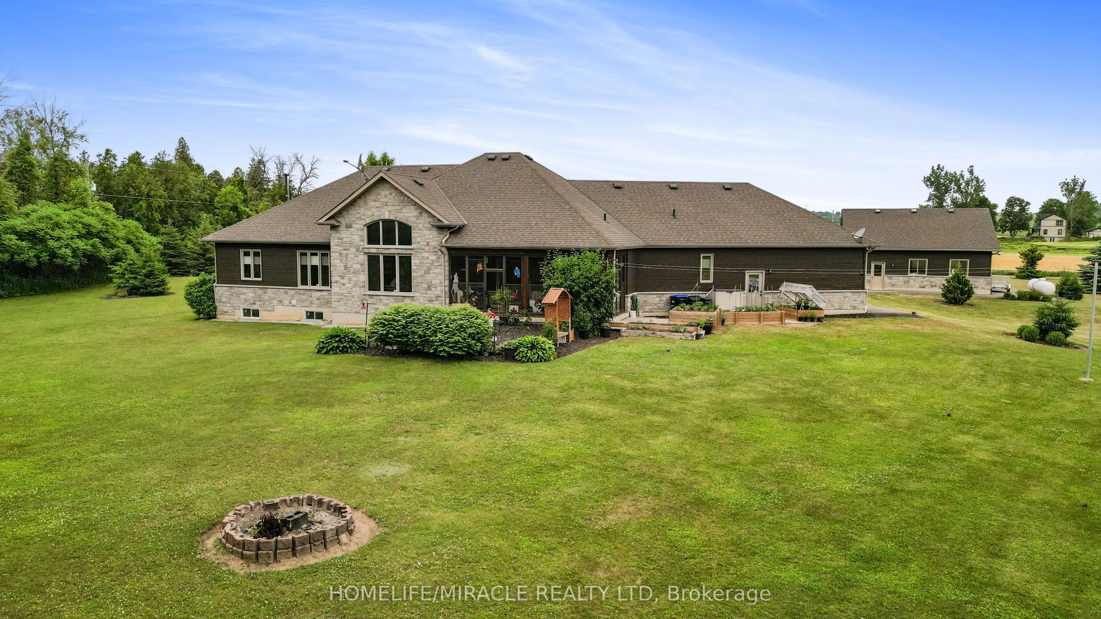 5399 Concession Rd 6