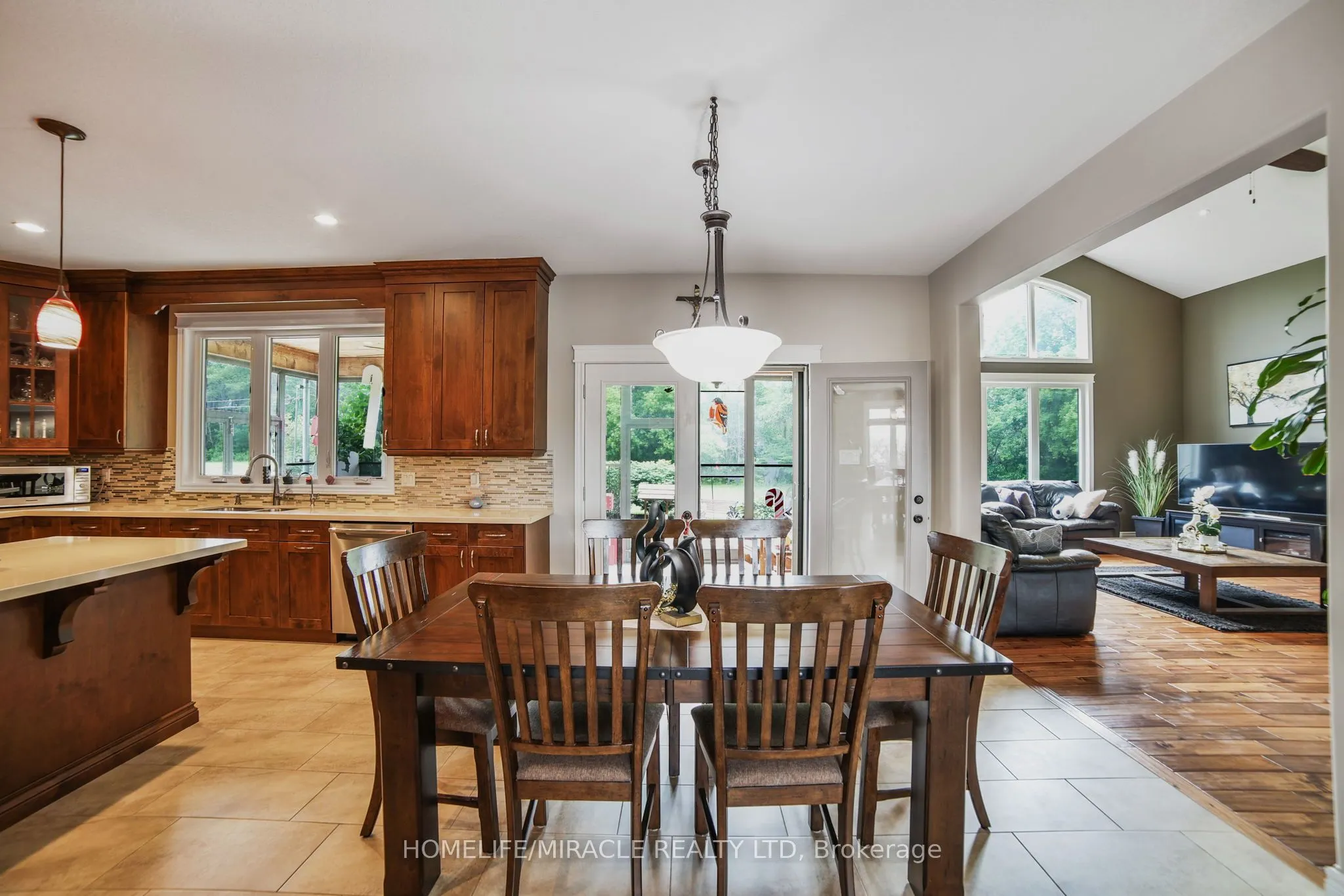 5399 Concession Rd 6
