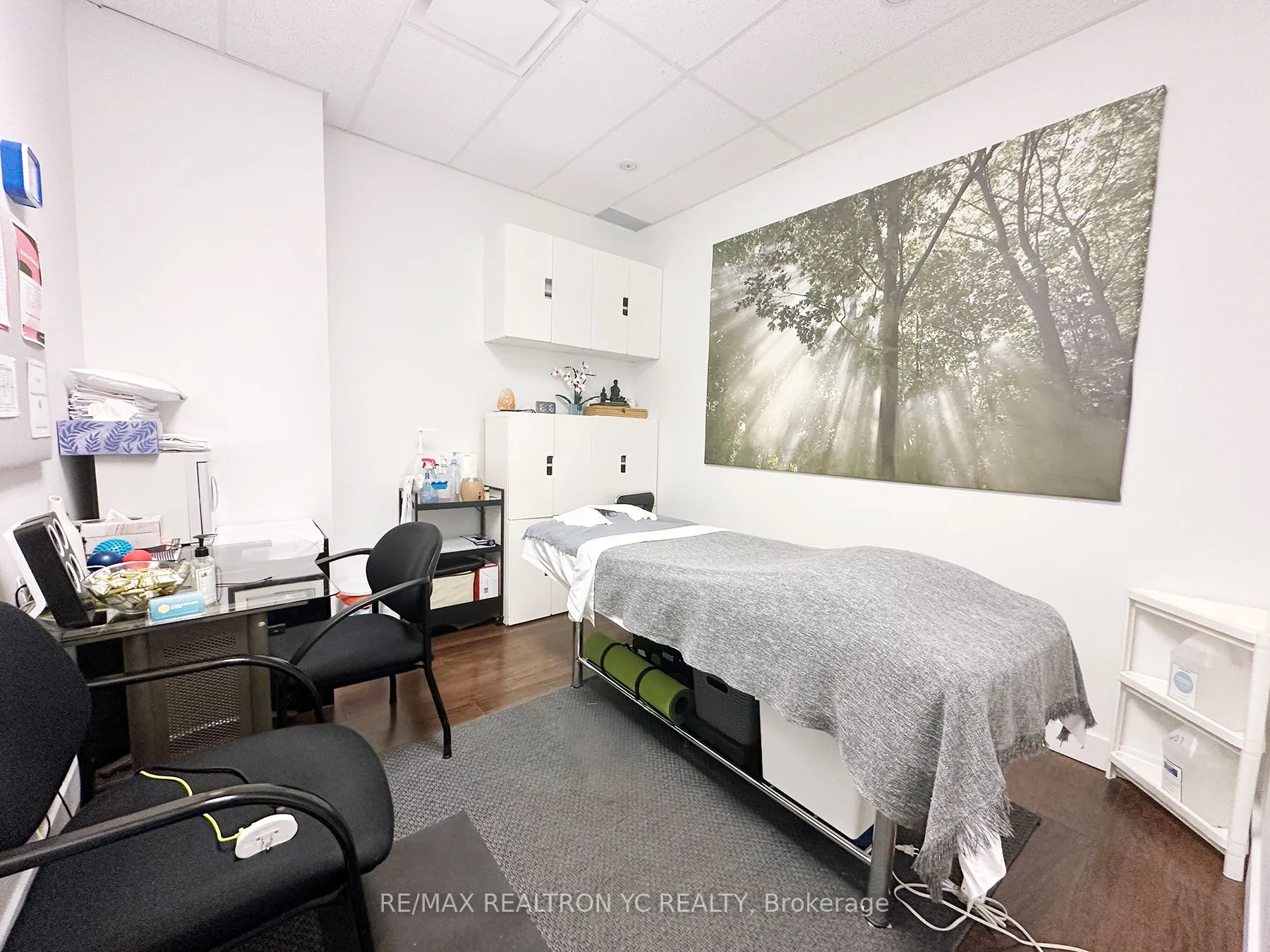 7191 Yonge Street, #307
