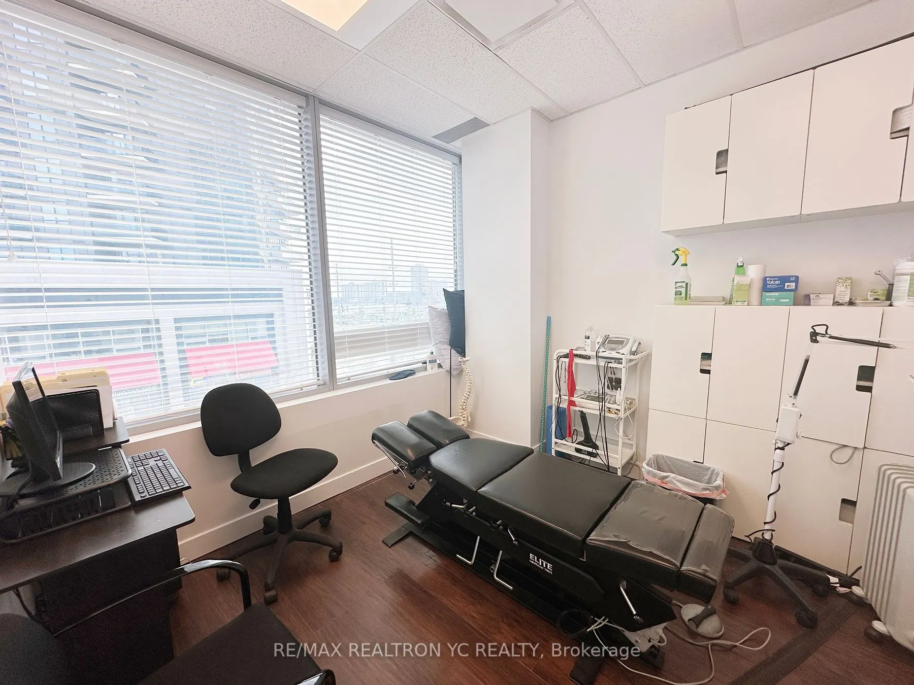 7191 Yonge Street, #307