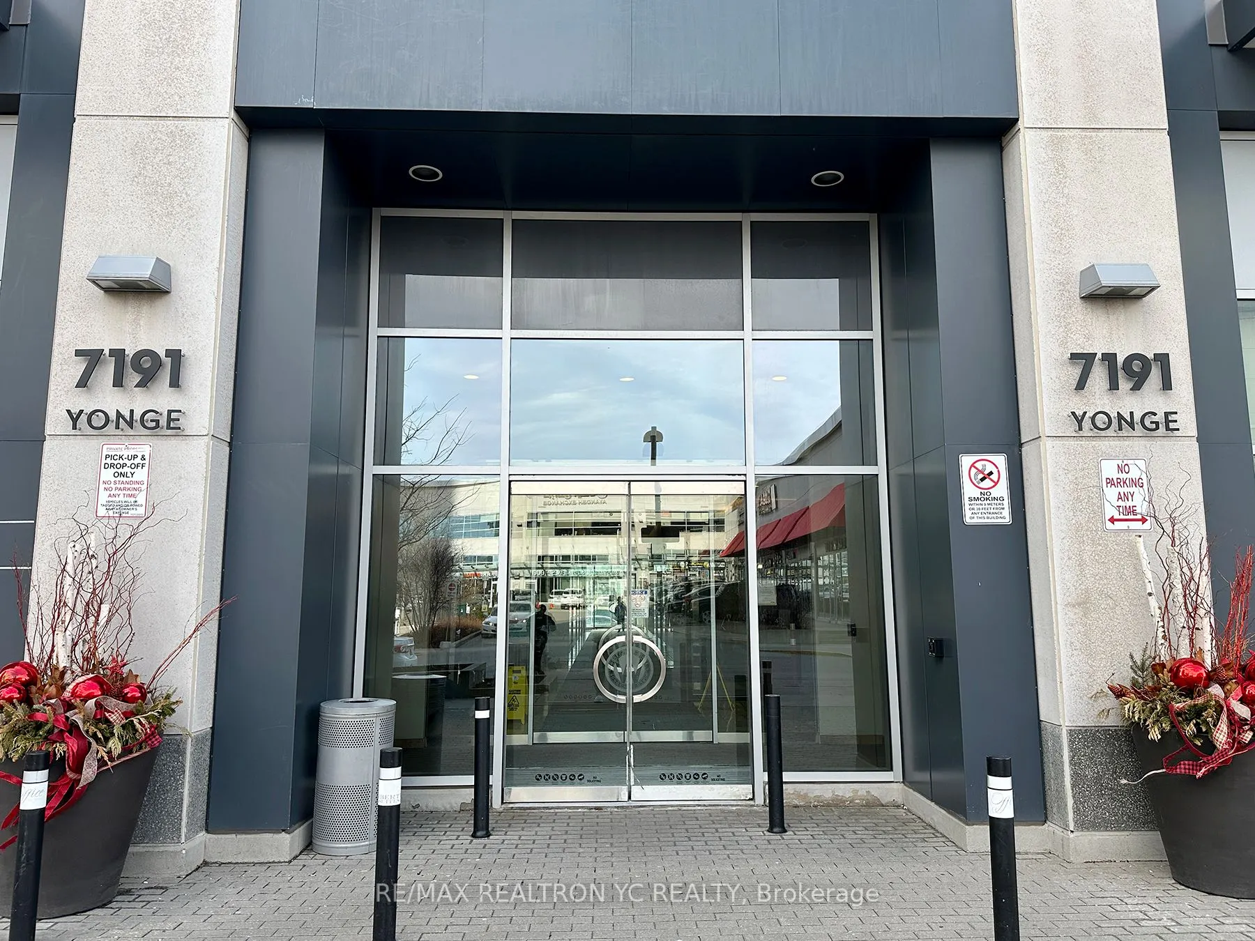 7191 Yonge Street, #307