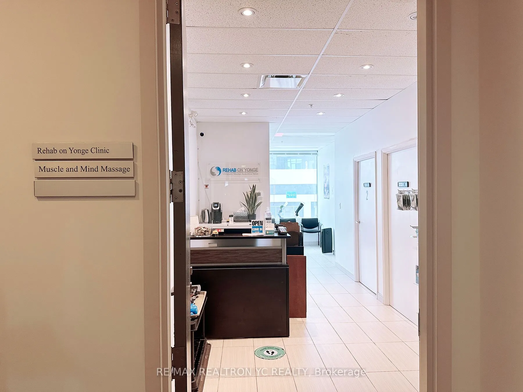 7191 Yonge Street, #307