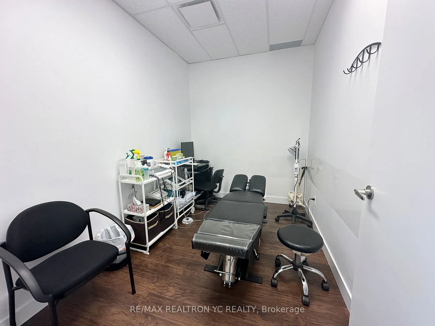 7191 Yonge Street, #307