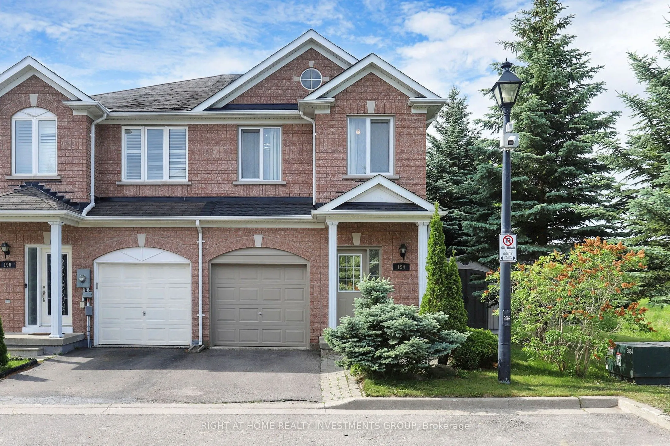 194 Tom Taylor Crescent