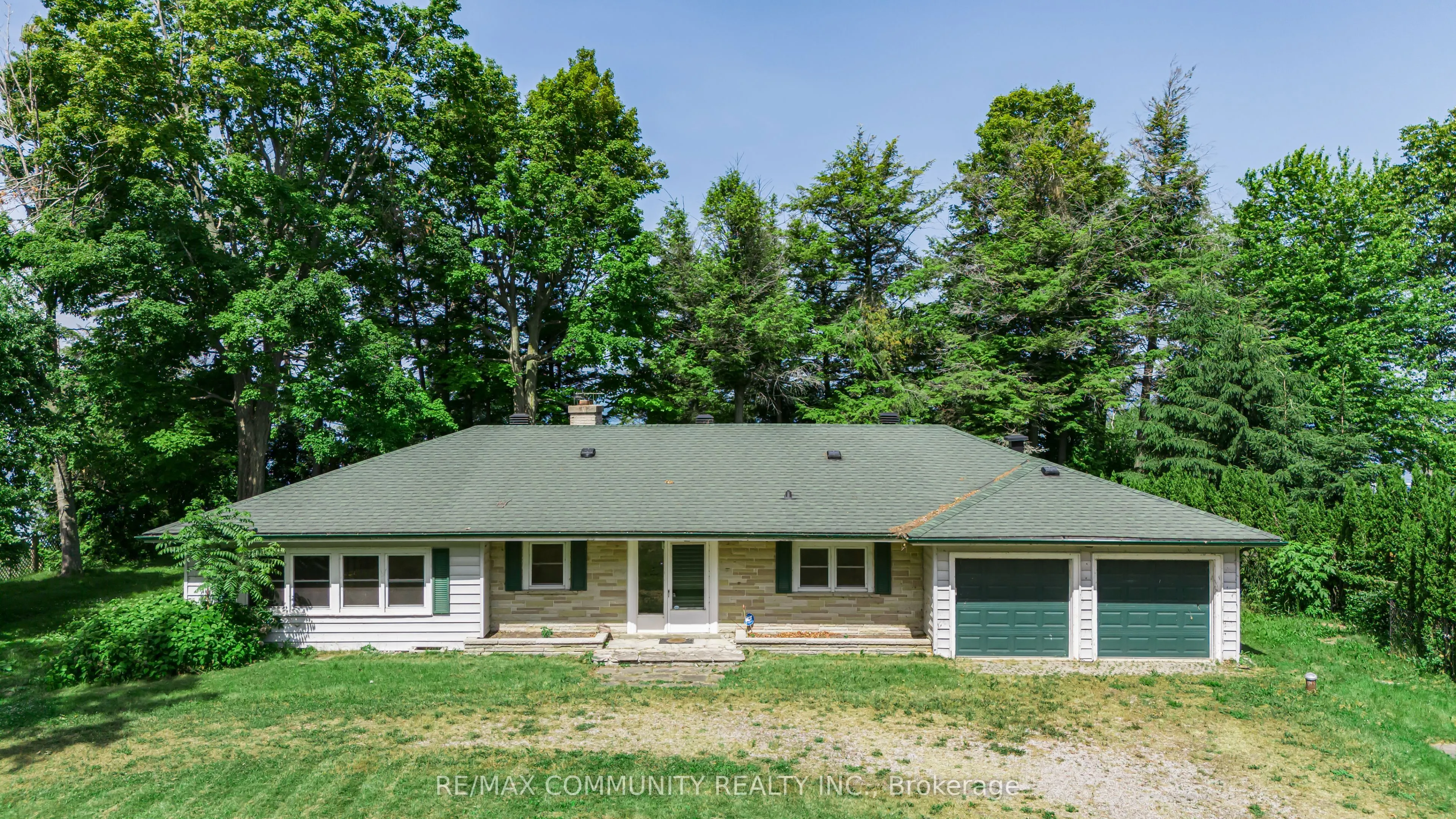 25100 Maple Beach Road