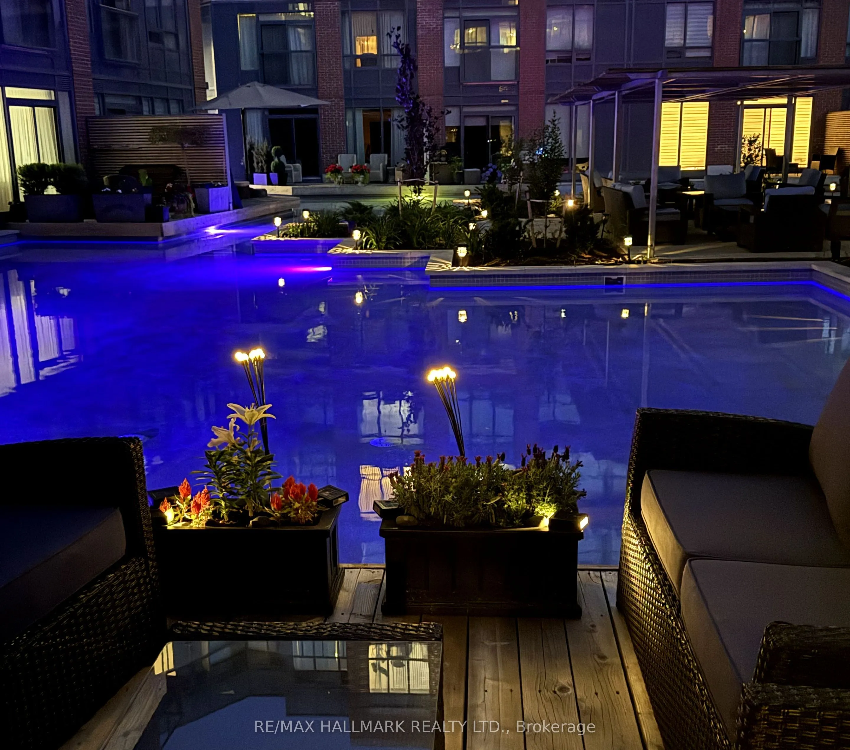 7608 Yonge Street, #111