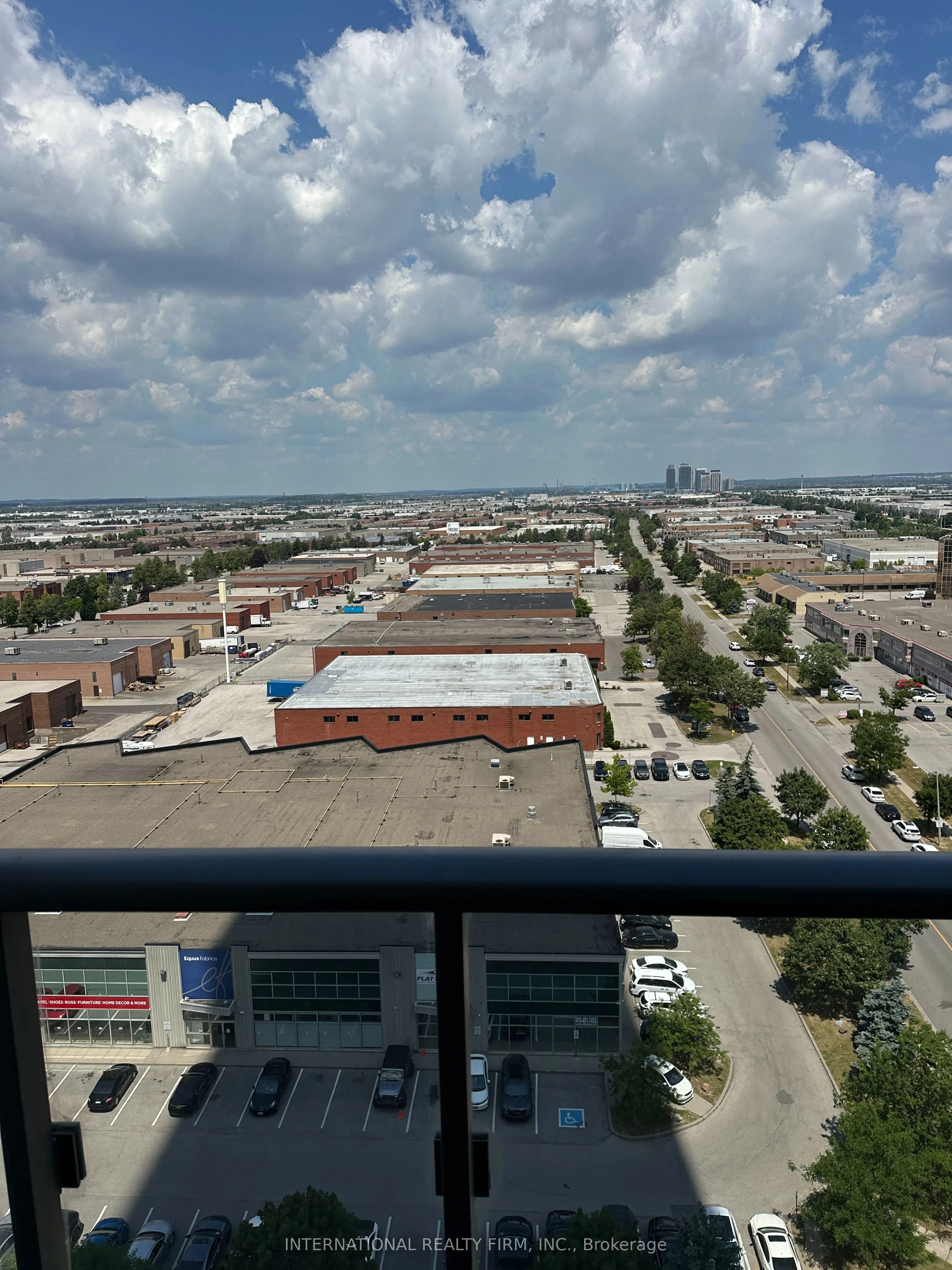 950 Portage Parkway, #1501