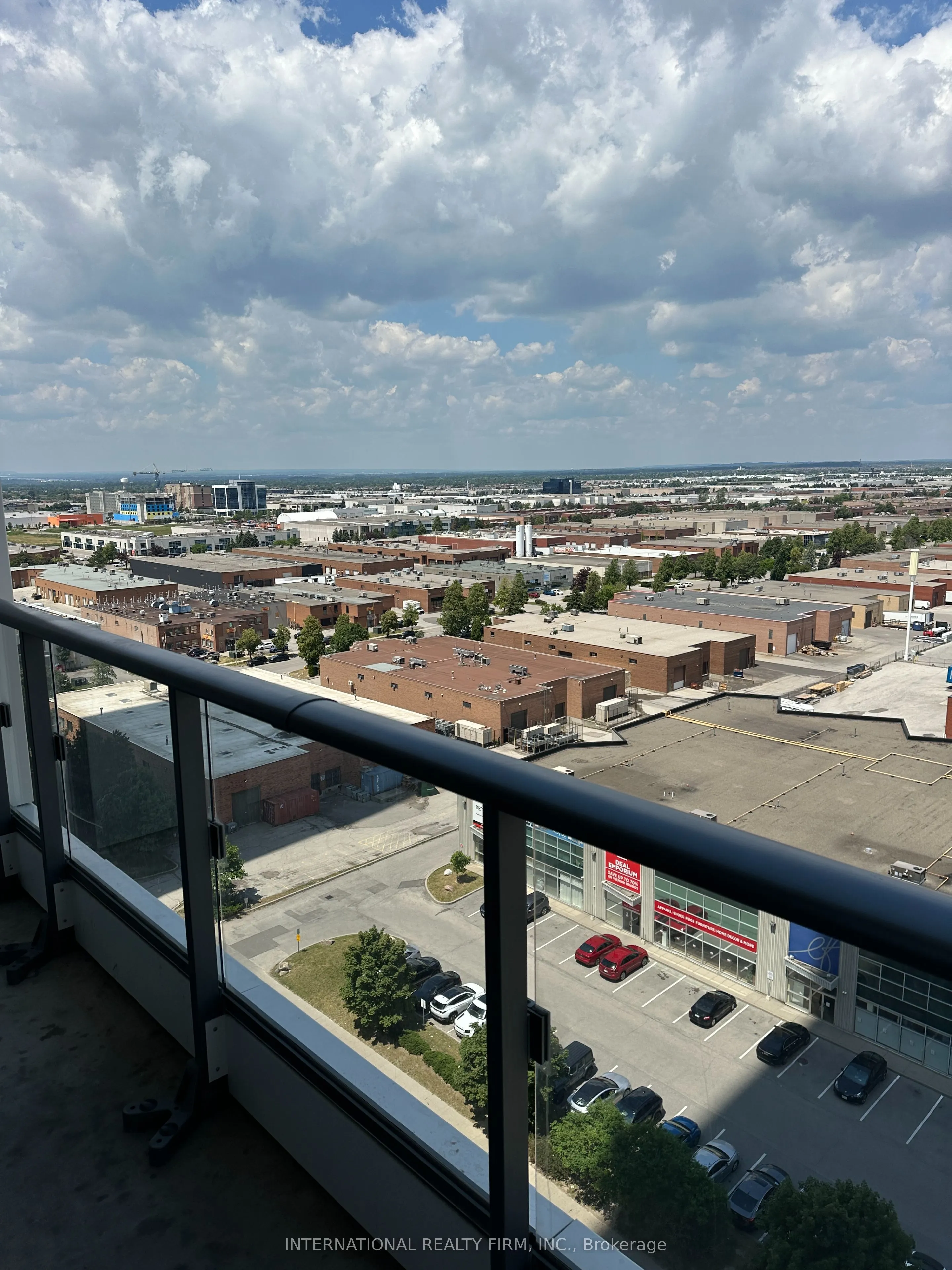 950 Portage Parkway, #1501