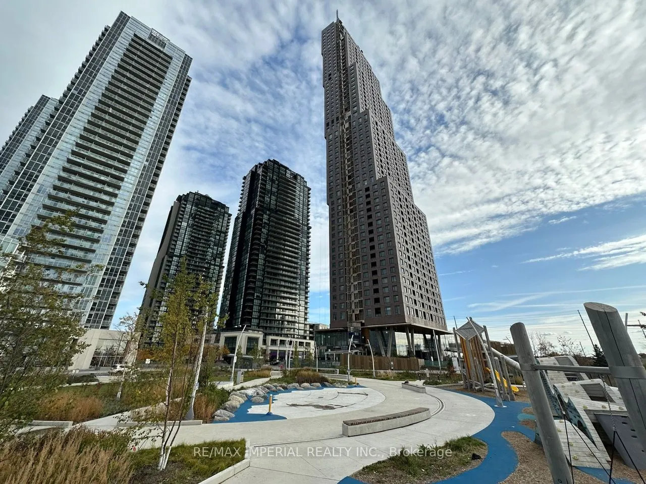 2920 HWY 7, #2406