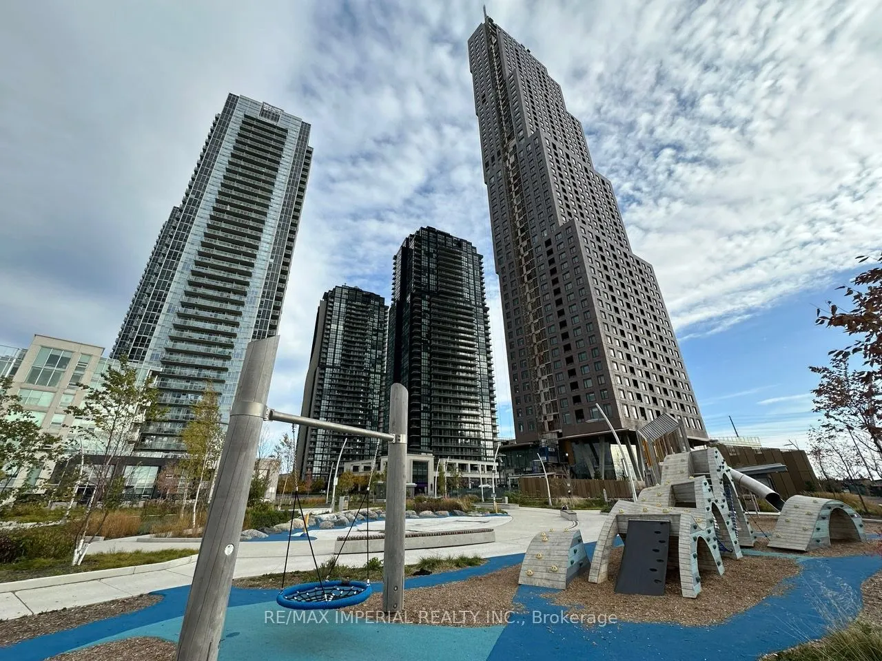 2920 HWY 7, #2406