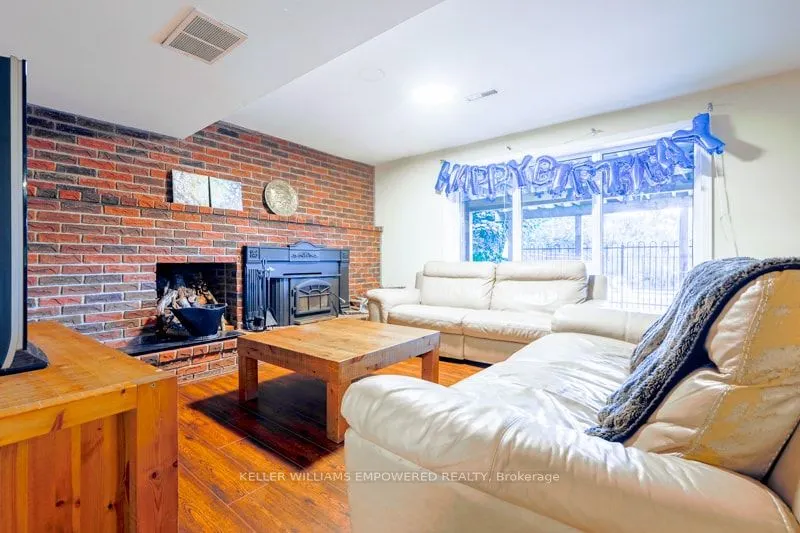 440 Warren Road