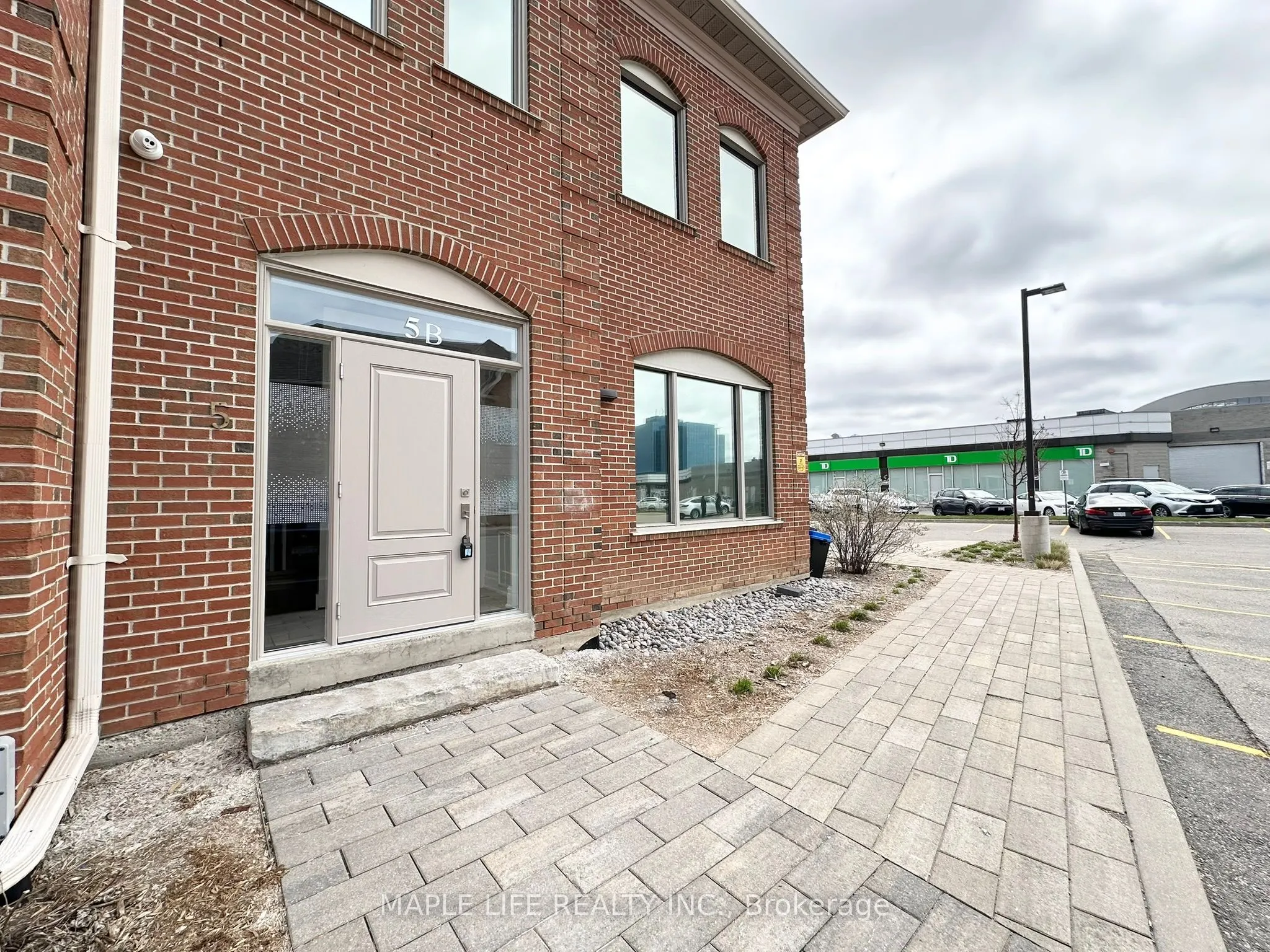 30 Wertheim Court, #5-B