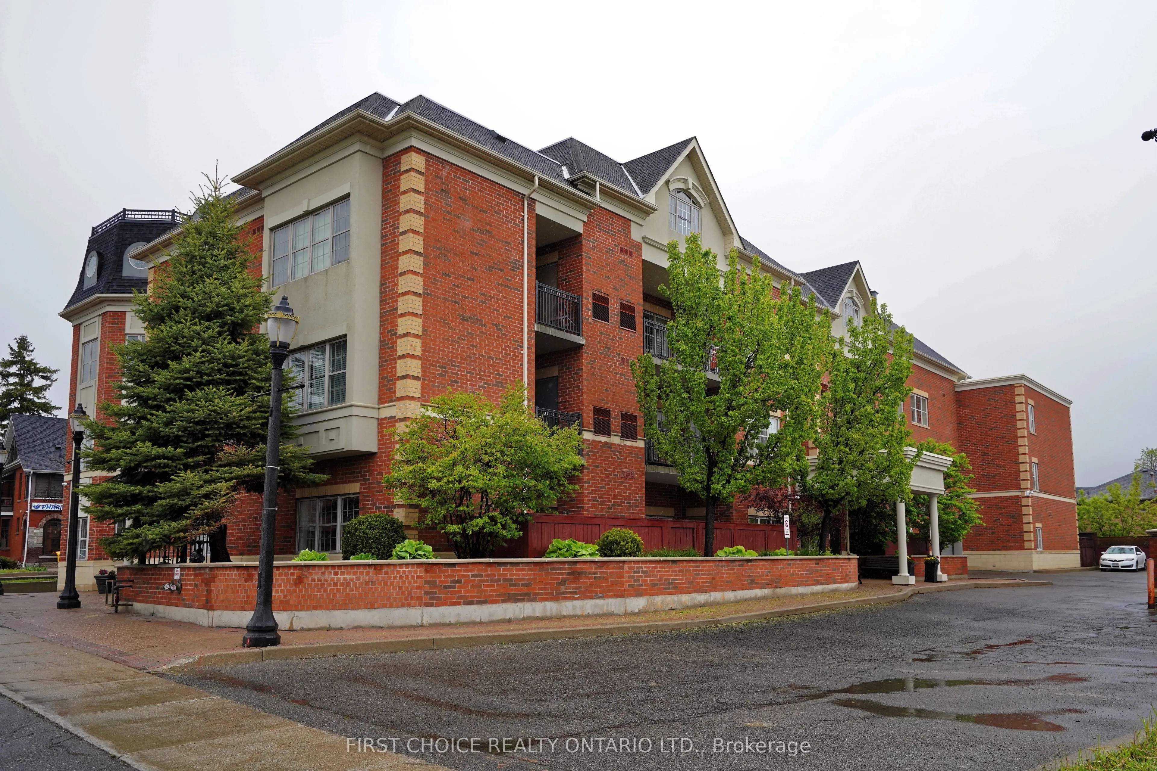 9973 Keele Street, #101