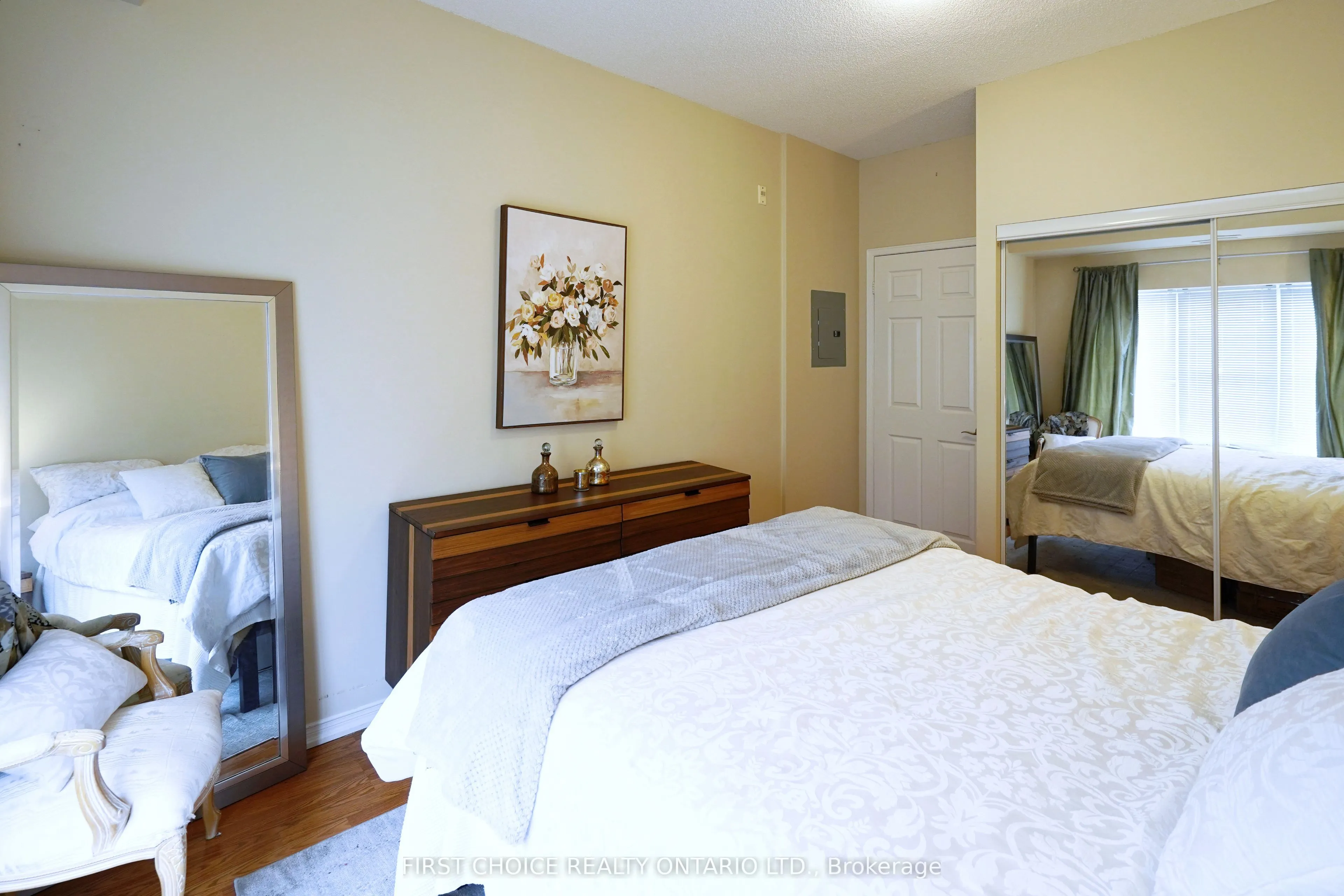 9973 Keele Street, #101
