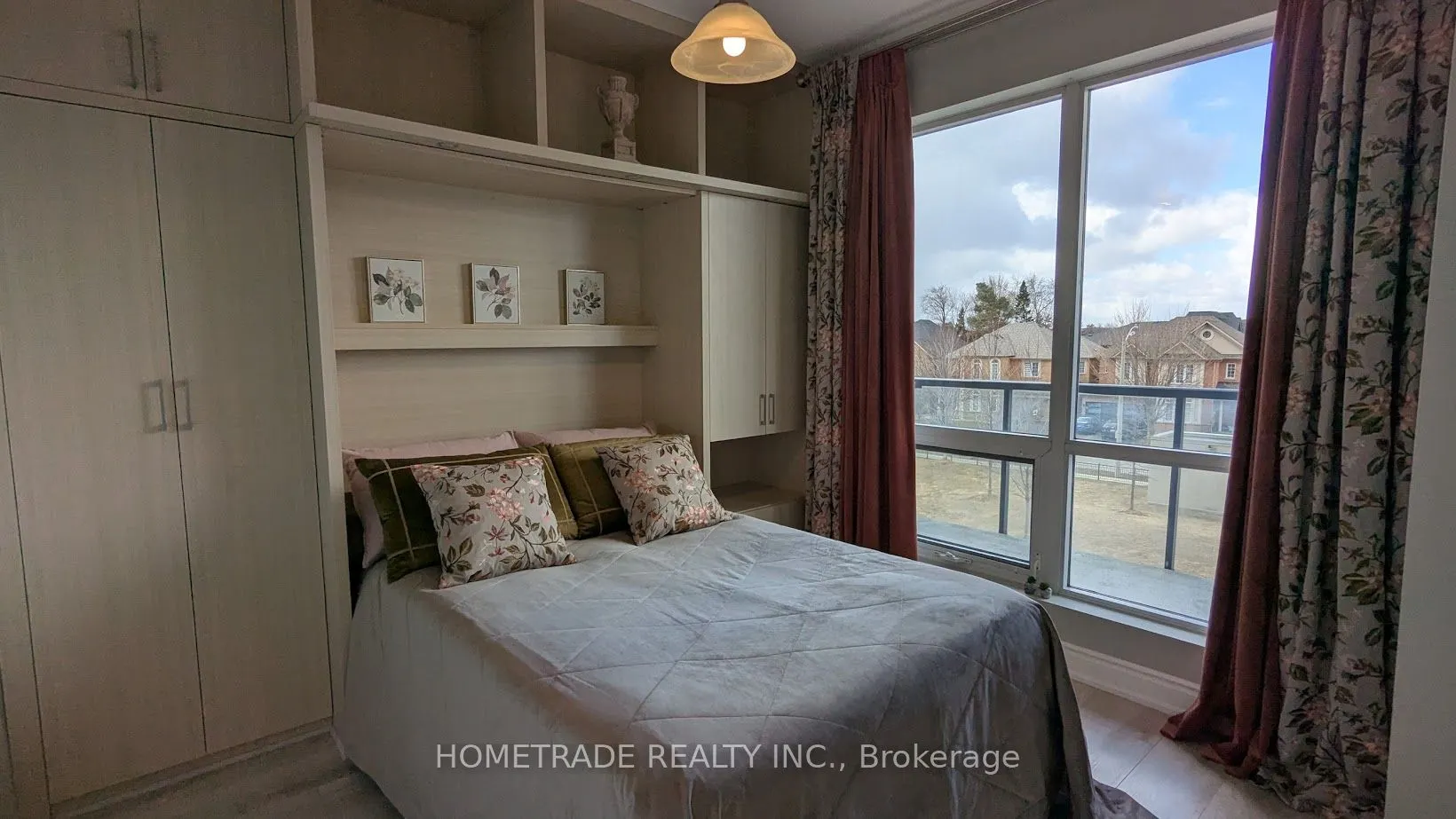 9090 Yonge Street, #201B