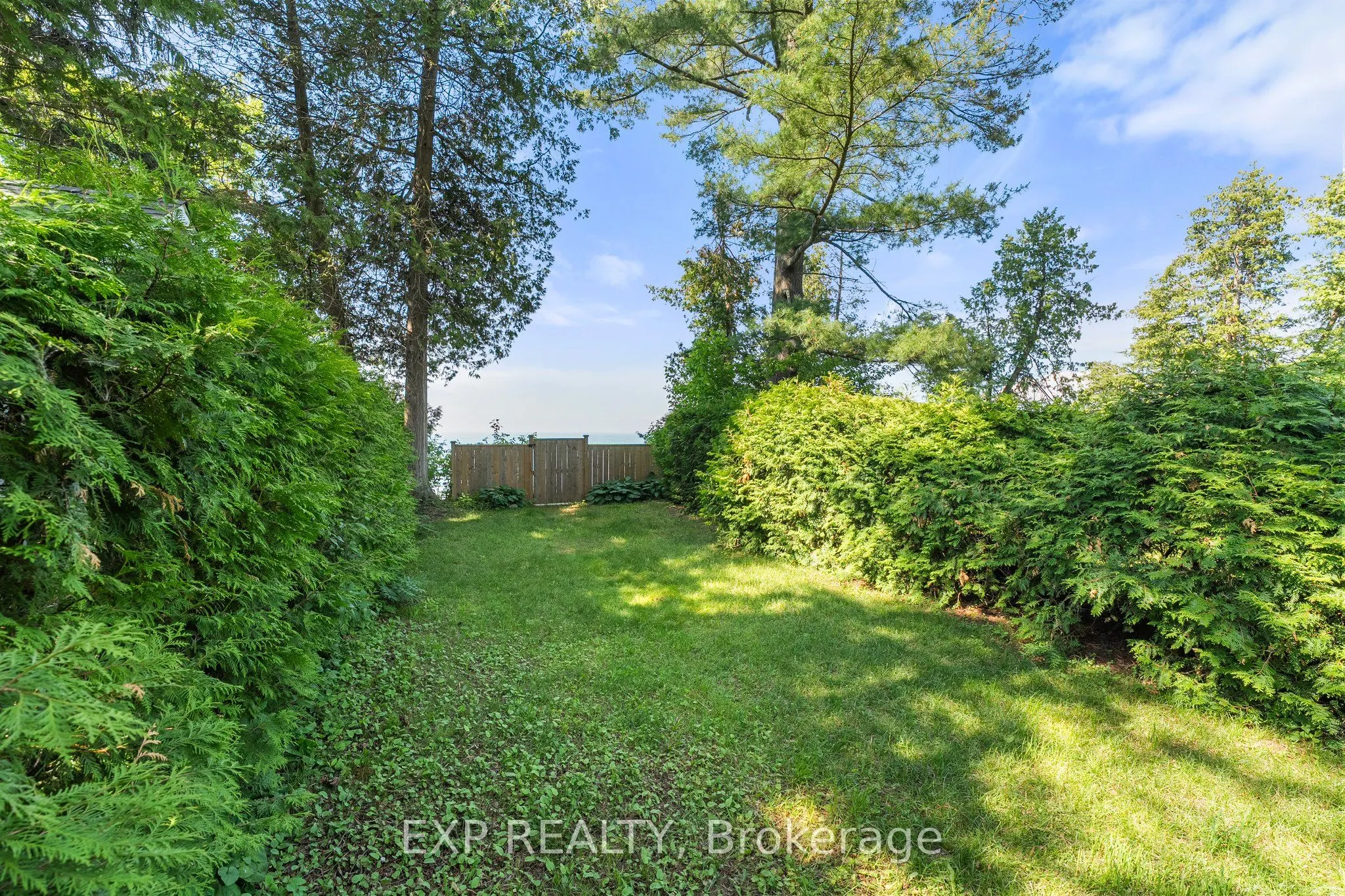 101 Hedge Road