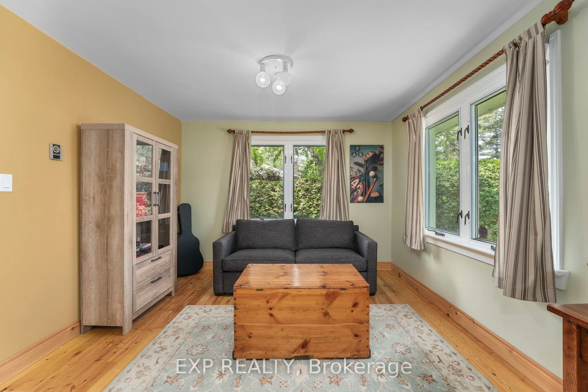 101 Hedge Road