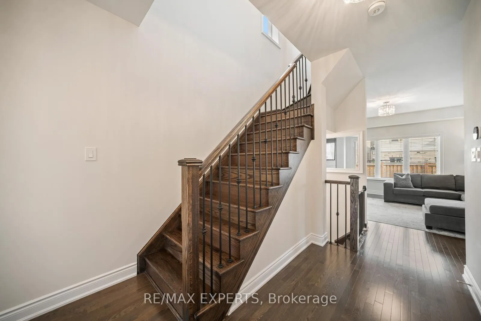 115 Arnold Crescent