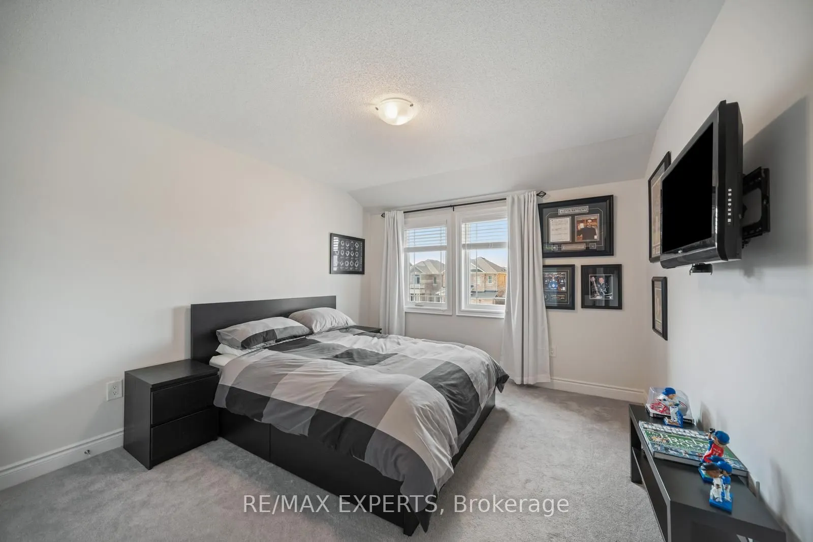 115 Arnold Crescent
