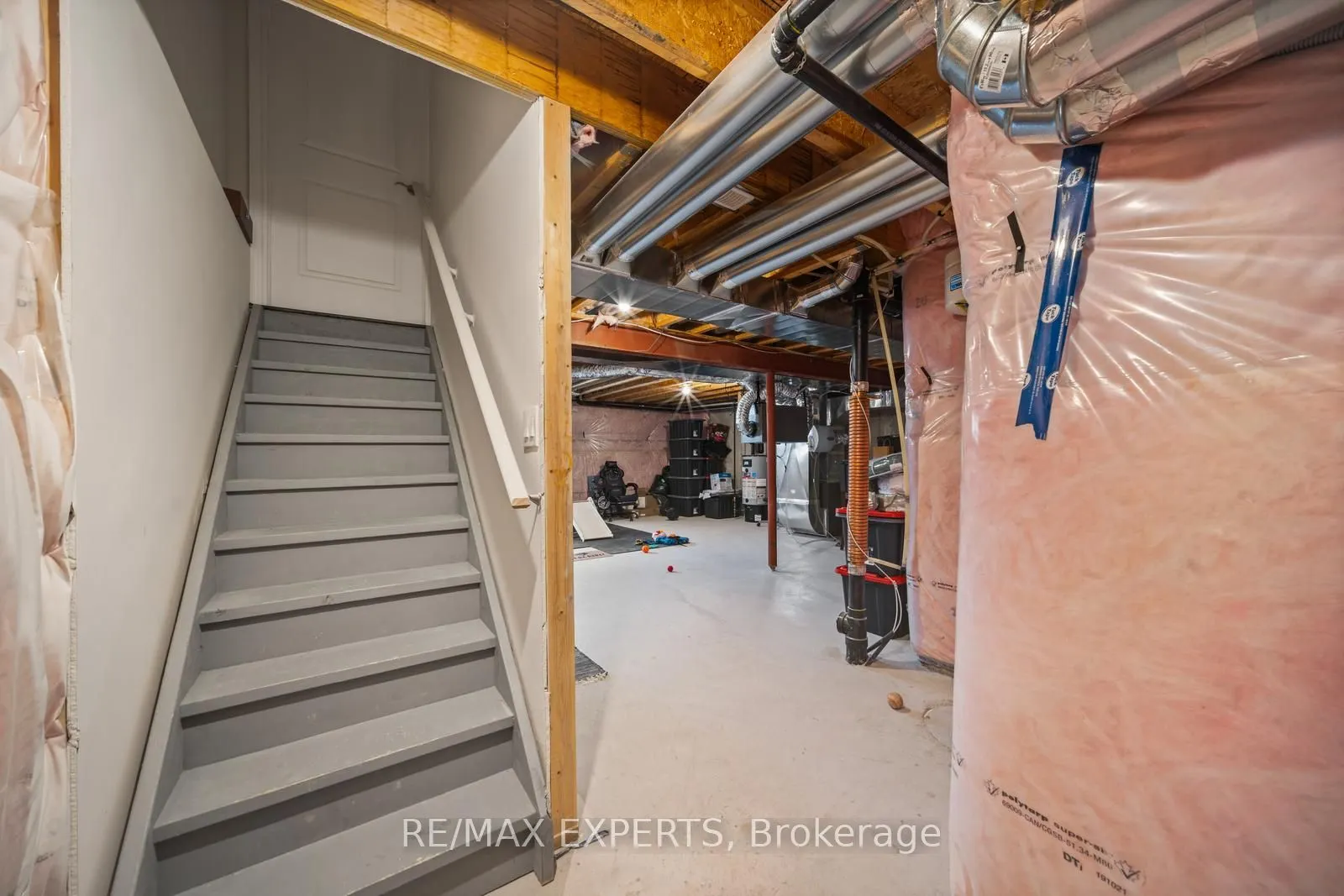 115 Arnold Crescent