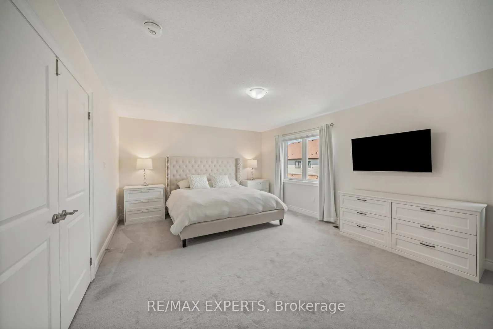 115 Arnold Crescent