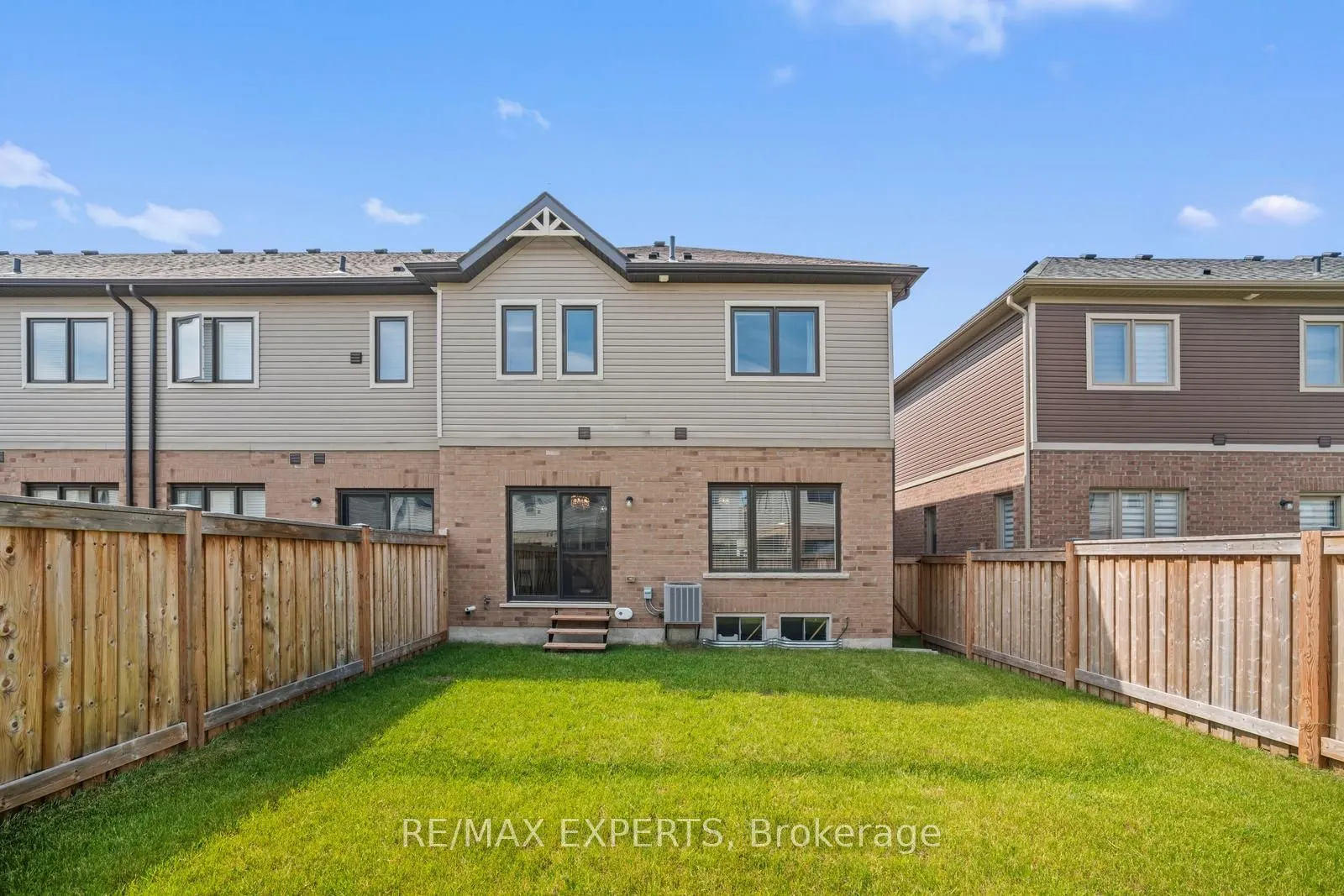 115 Arnold Crescent