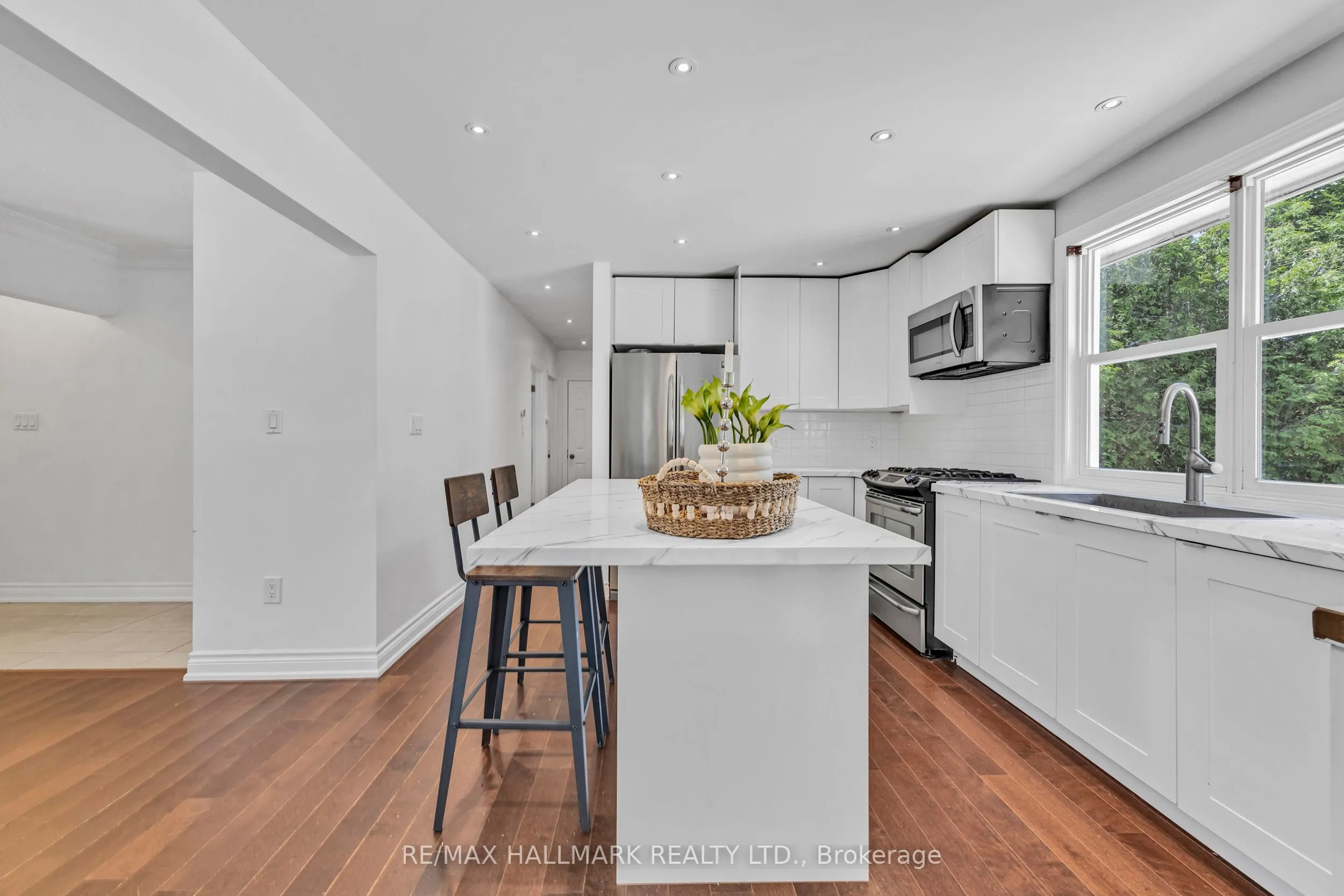 36 Farr Avenue