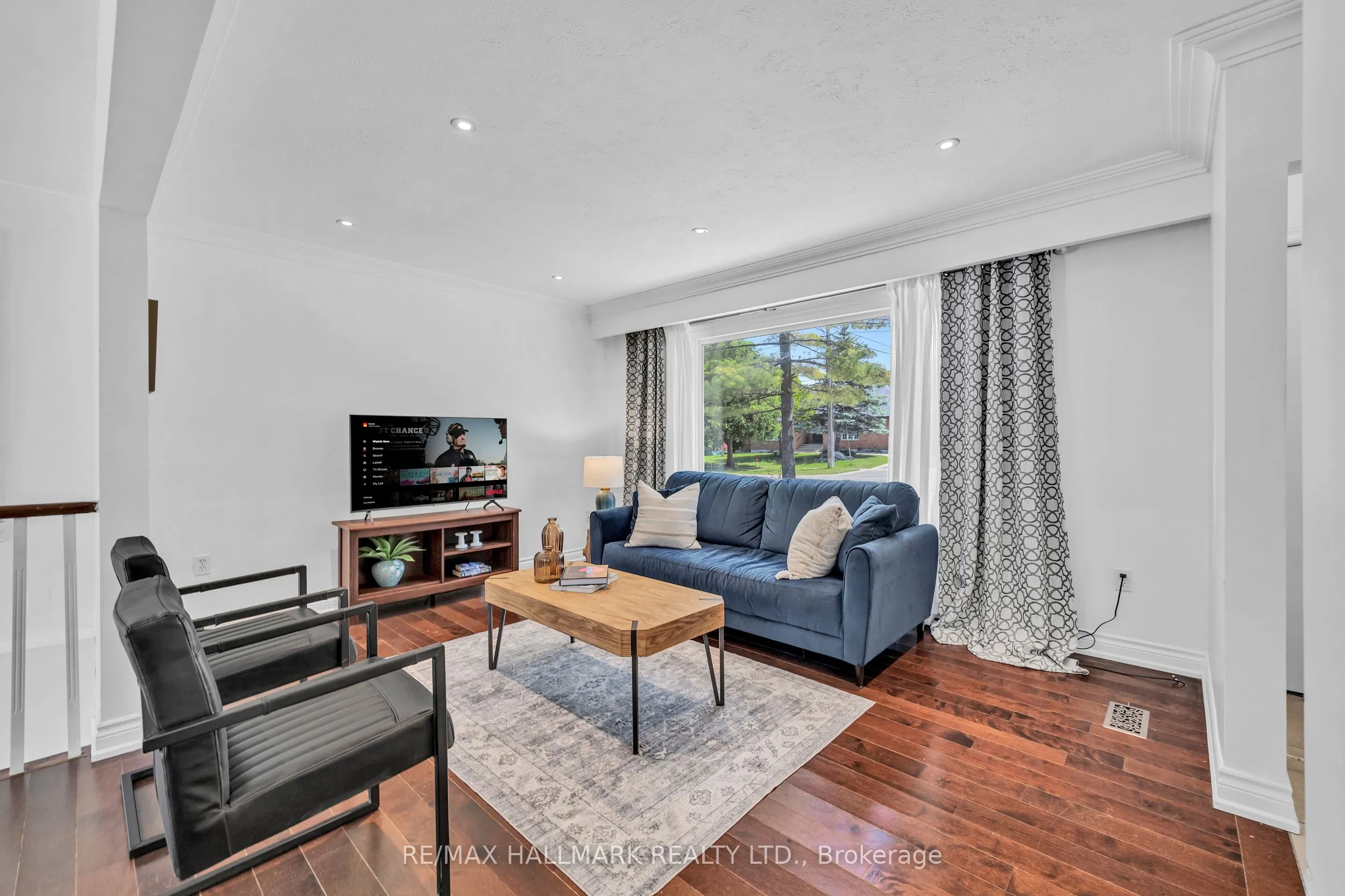 36 Farr Avenue