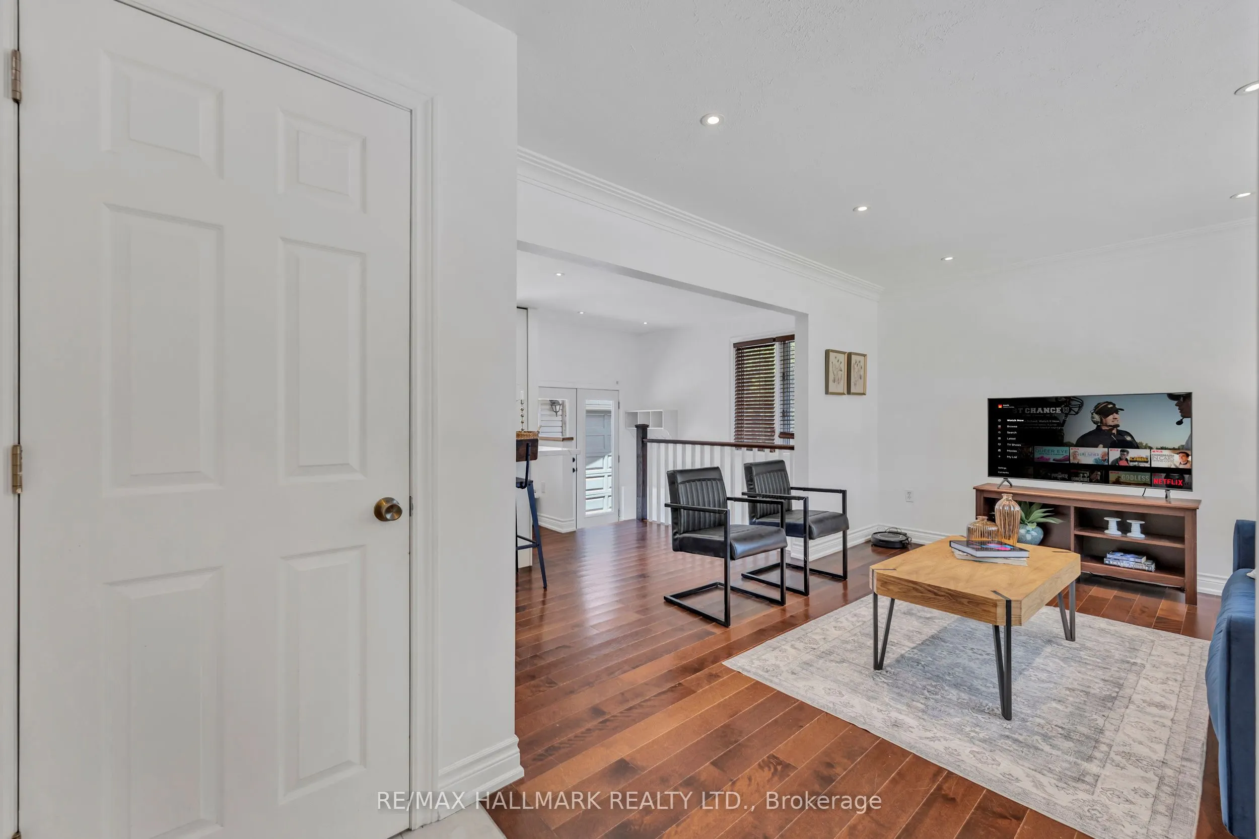 36 Farr Avenue