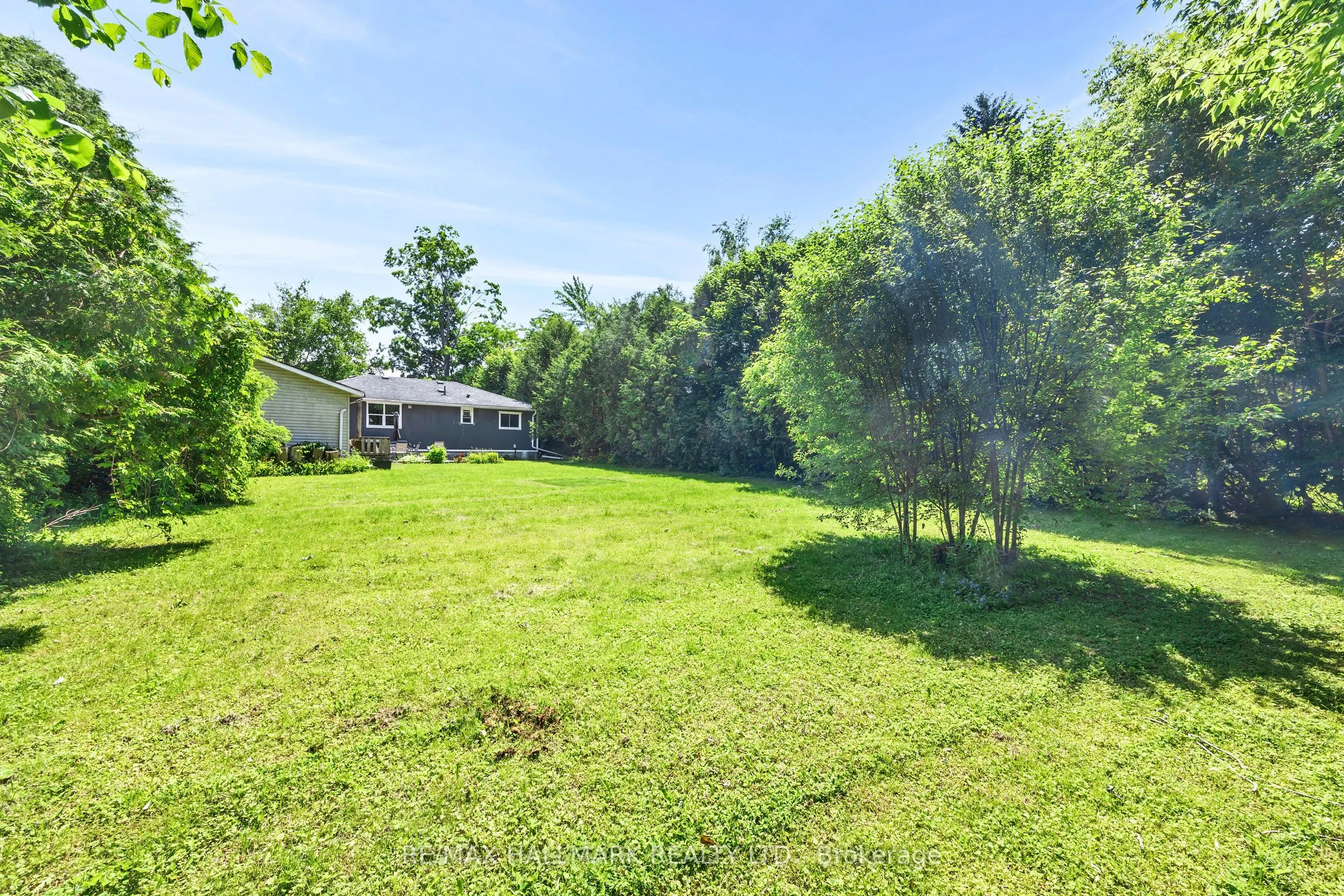 36 Farr Avenue