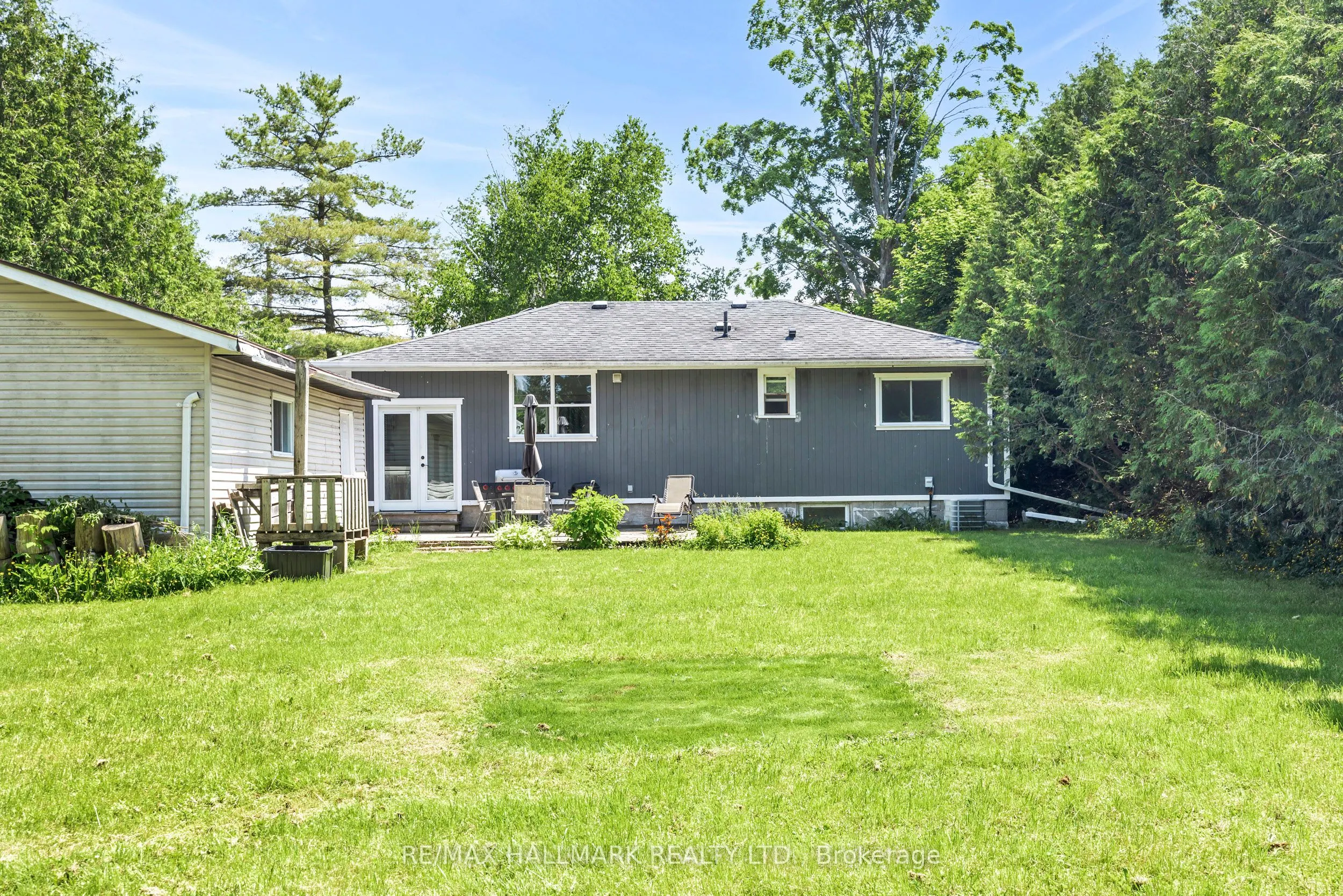 36 Farr Avenue