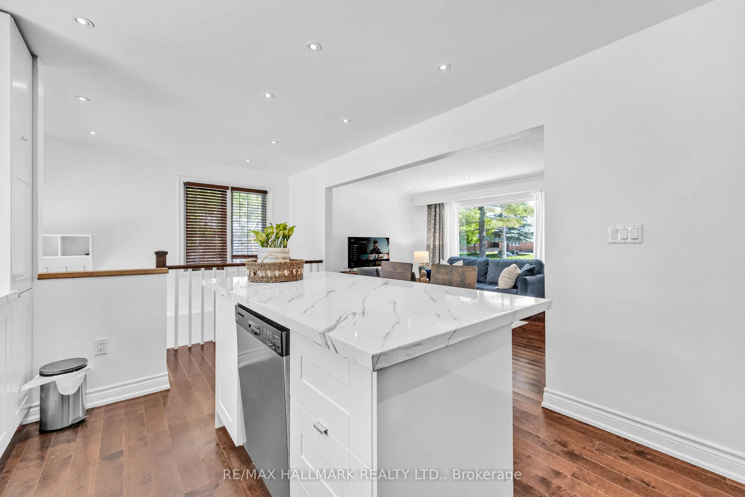 36 Farr Avenue