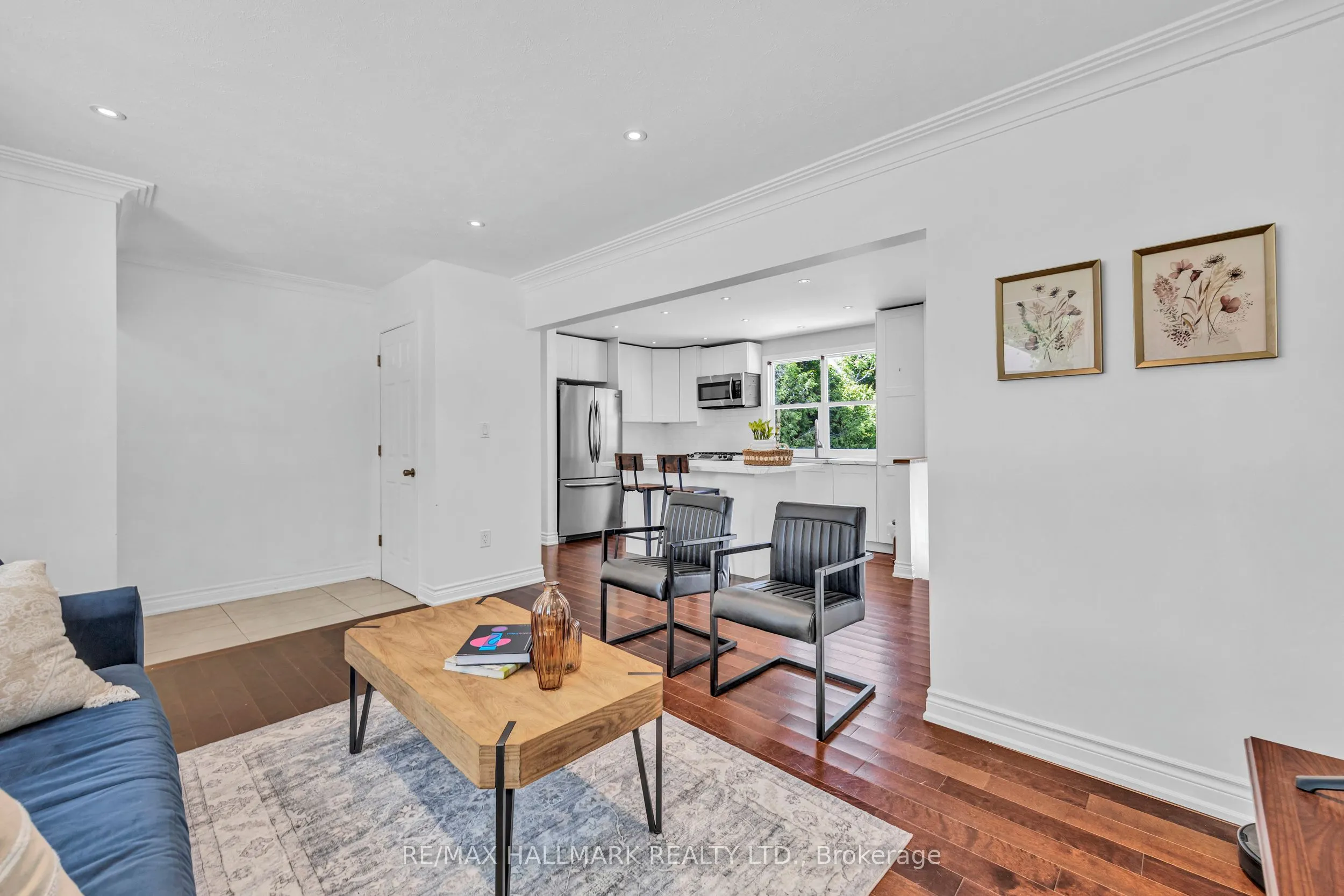 36 Farr Avenue